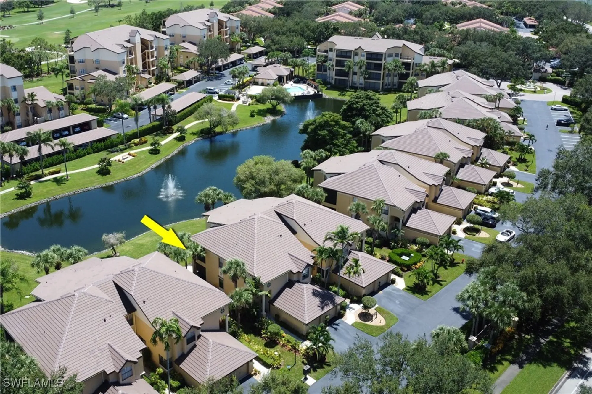 Property Slideshow image 24 of 36 | 184 vintage cir n201, Naples, FL, 34119