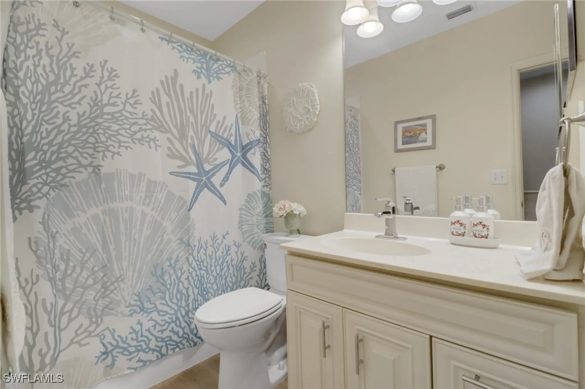 Property Slideshow image 20 of 36 | 184 vintage cir n201, Naples, FL, 34119