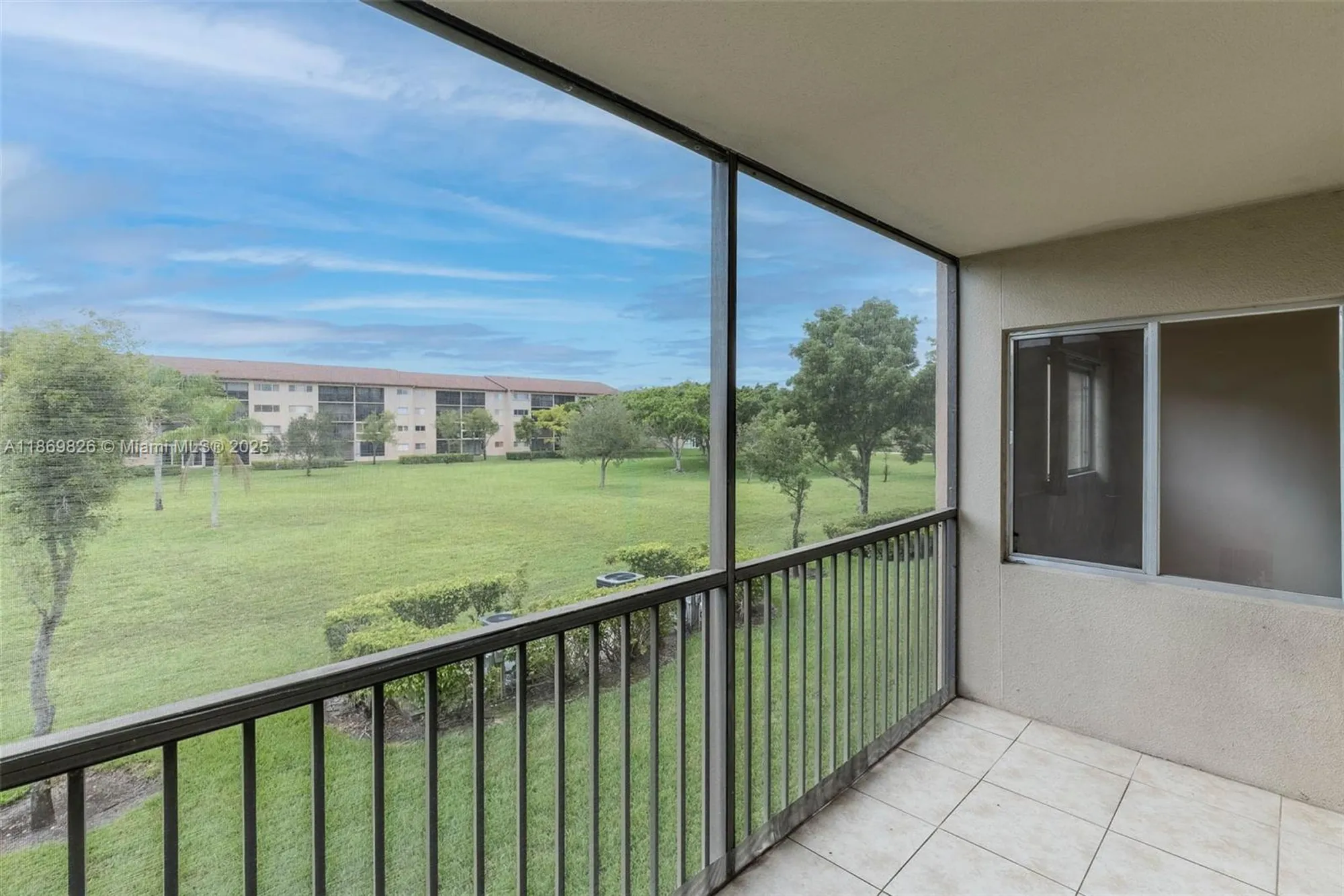 Property Slideshow image 20 of 28 | 12550 sw 15th st 205e, Pembroke Pines, FL, 33027