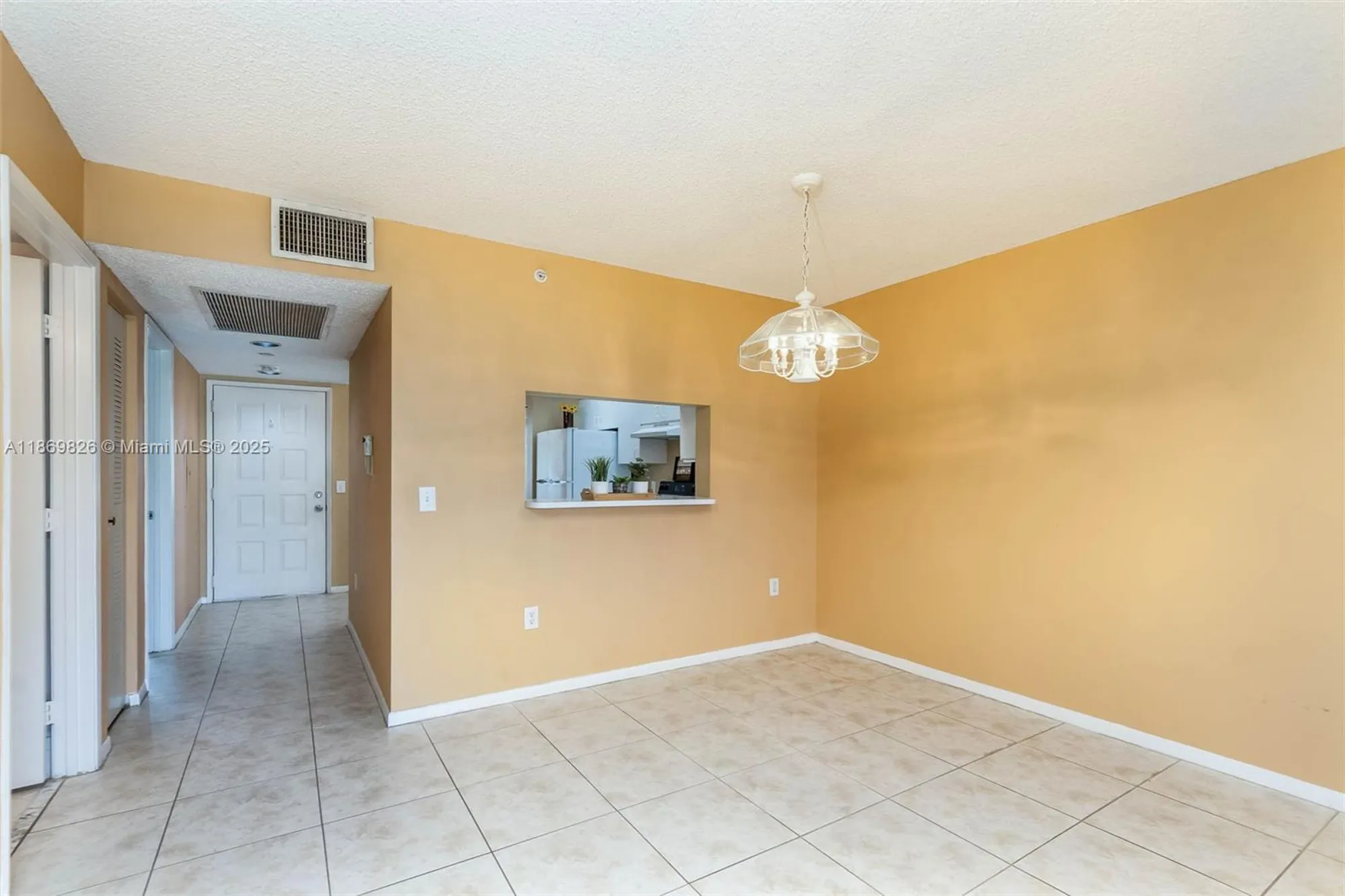 Property Slideshow image 9 of 28 | 12550 sw 15th st 205e, Pembroke Pines, FL, 33027
