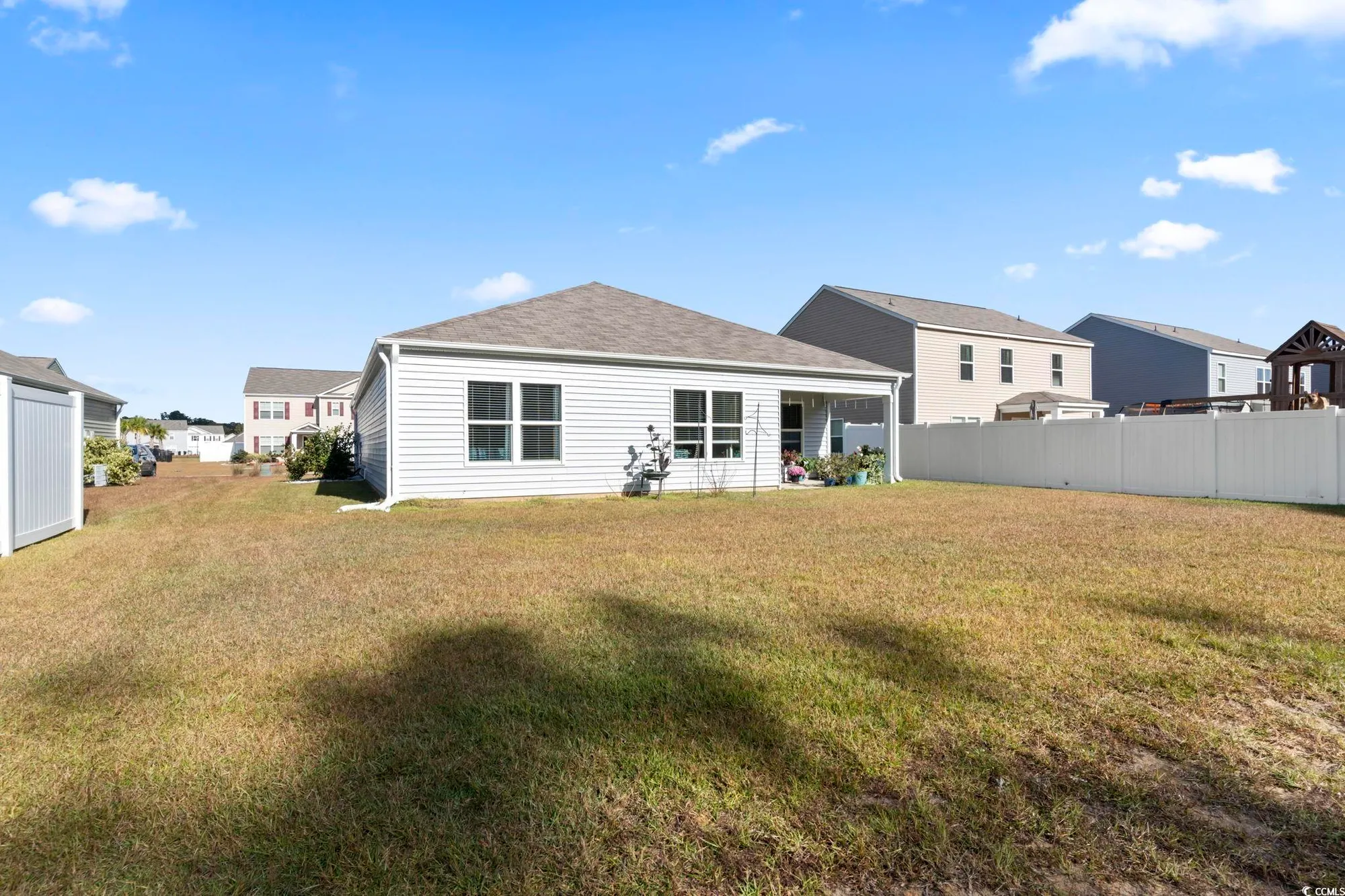 Property Slideshow image 31 of 36 | 615 norwich ln, Myrtle Beach, SC, 29588