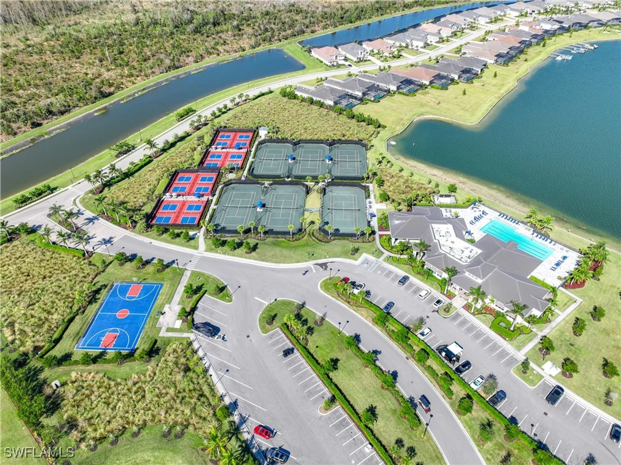 Property Slideshow image 39 of 49 | 18789 wildblue blvd, Fort Myers, FL, 33913