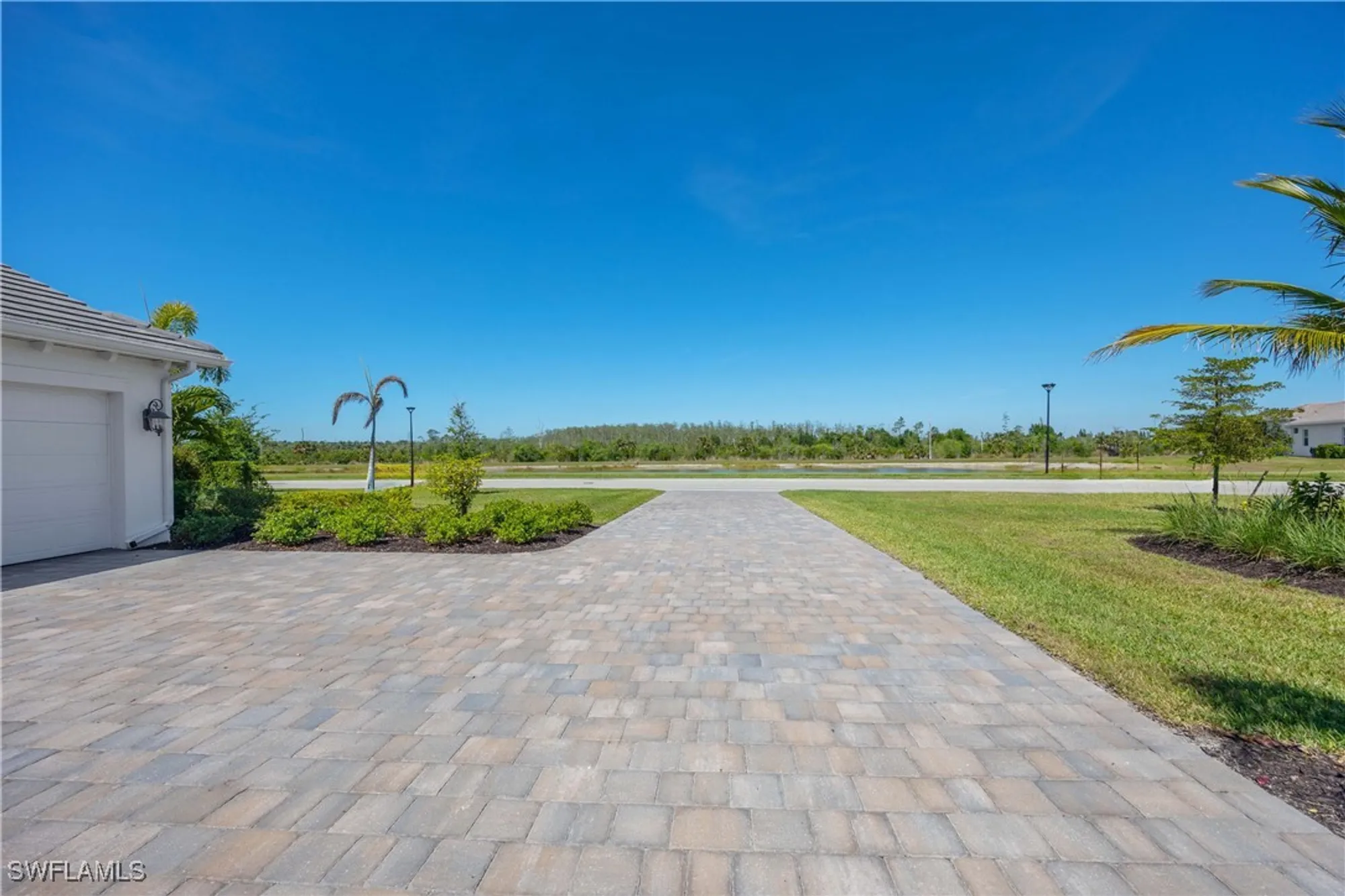 Property Slideshow image 5 of 49 | 18789 wildblue blvd, Fort Myers, FL, 33913