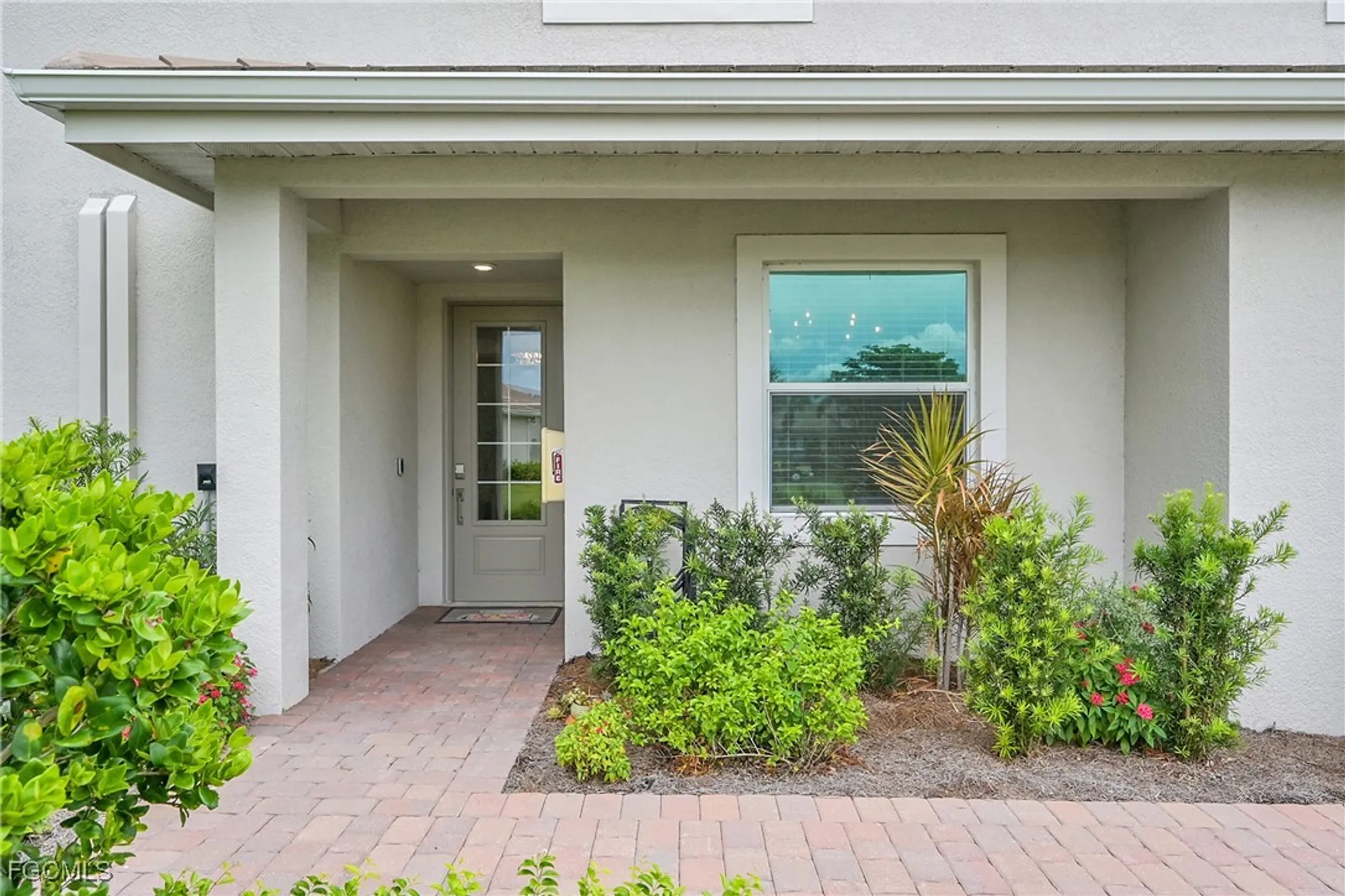 Property Slideshow image 3 of 32 | 3791 pebblebrook ridge ct 101, Fort Myers, FL, 33905