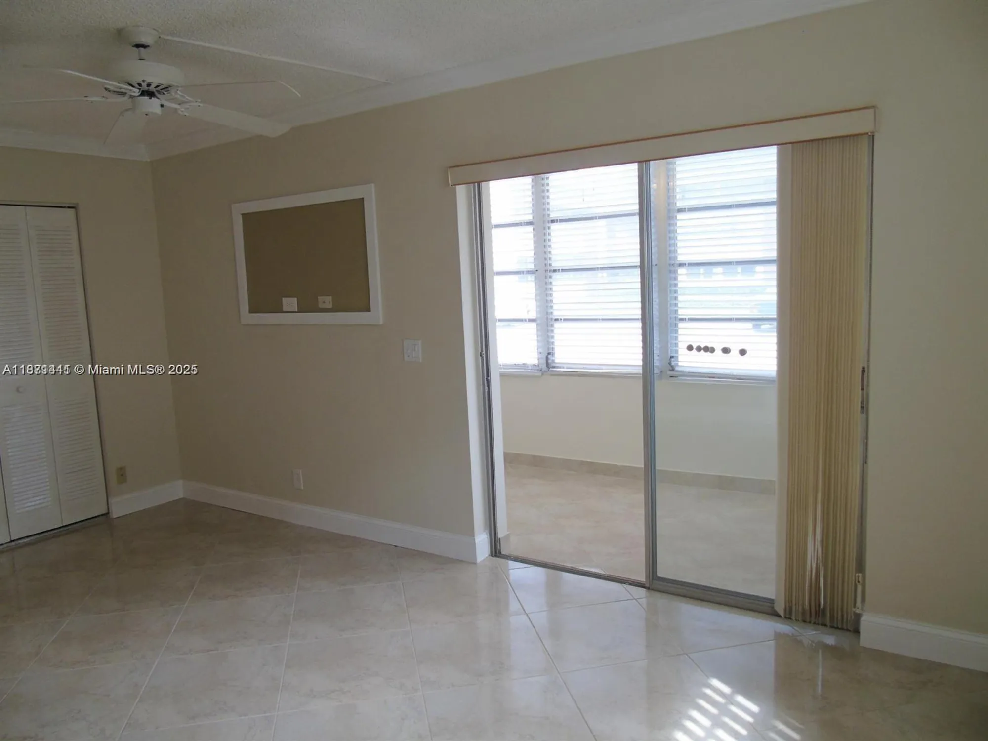 Property Slideshow image 8 of 13 | 545 normandy l # 545, Delray Beach, FL, 33484