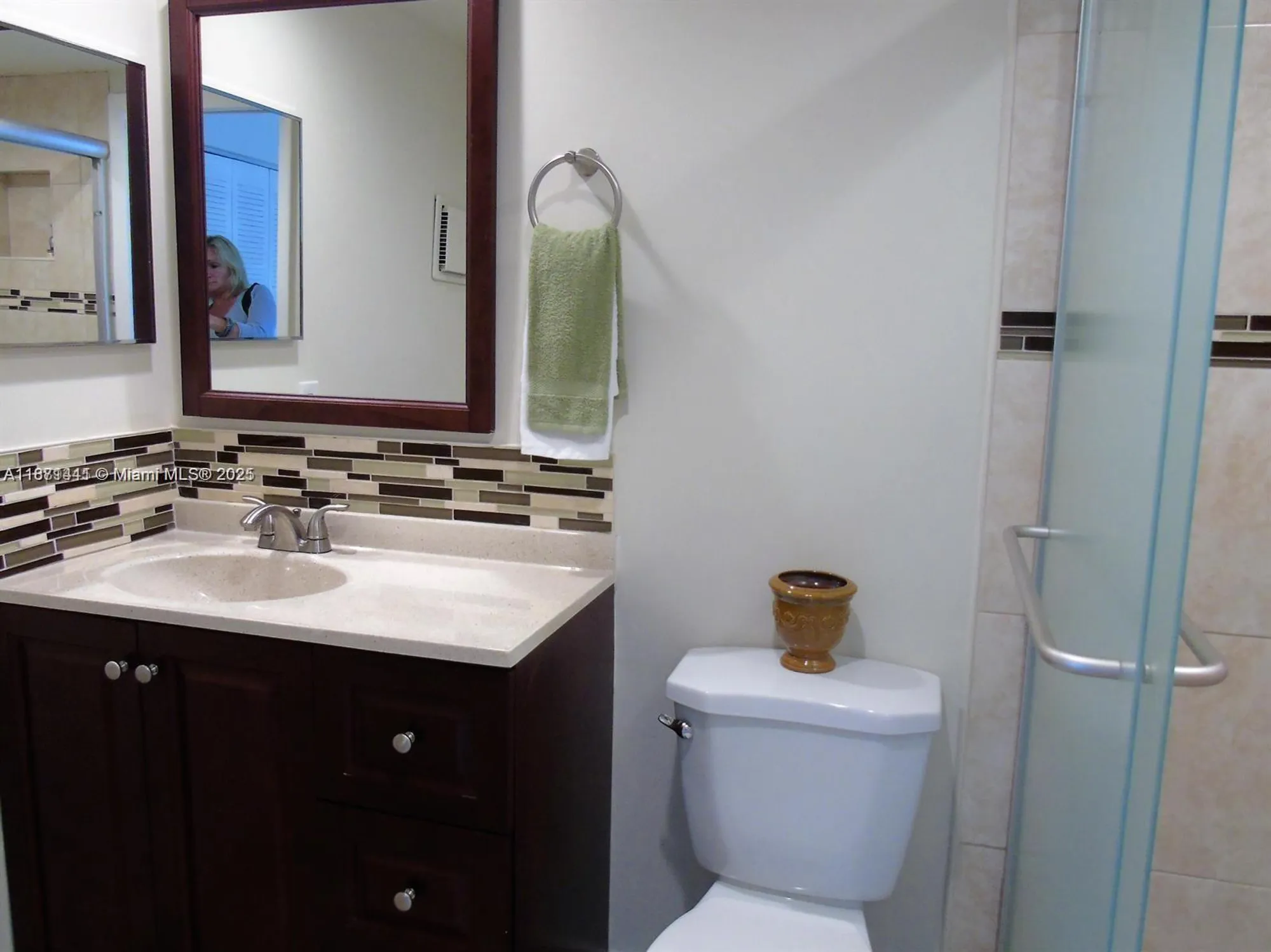 Property Slideshow image 9 of 13 | 545 normandy l # 545, Delray Beach, FL, 33484