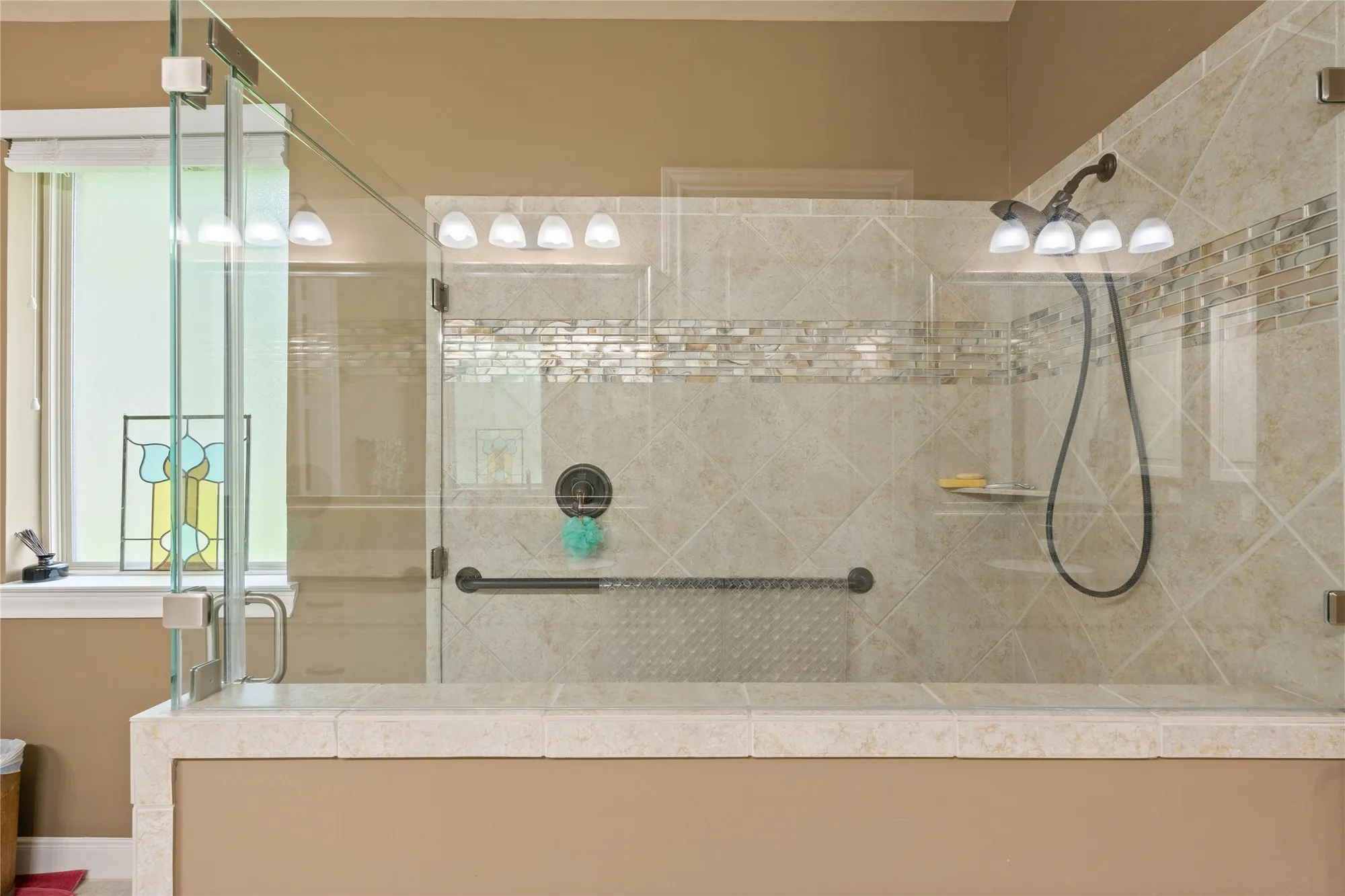 Property Slideshow image 22 of 39 | 149 bellardia ct, Montgomery, TX, 77316