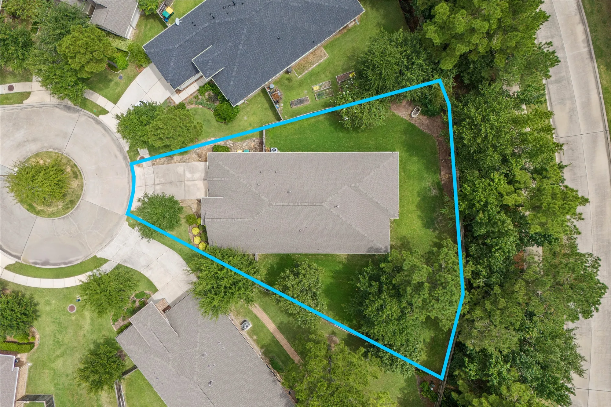 Property Slideshow image 34 of 39 | 149 bellardia ct, Montgomery, TX, 77316