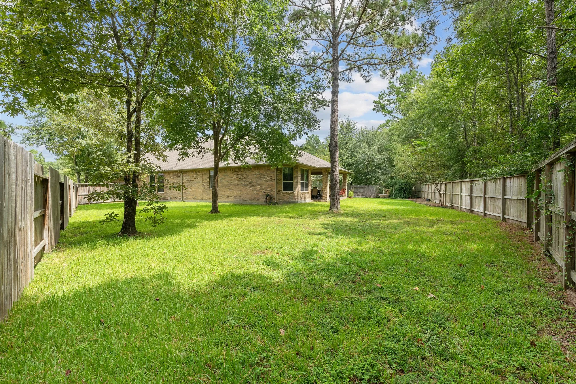 Property Slideshow image 31 of 39 | 149 bellardia ct, Montgomery, TX, 77316