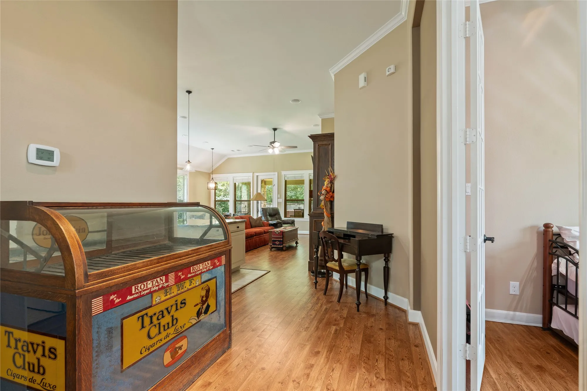 Property Slideshow image 5 of 39 | 149 bellardia ct, Montgomery, TX, 77316