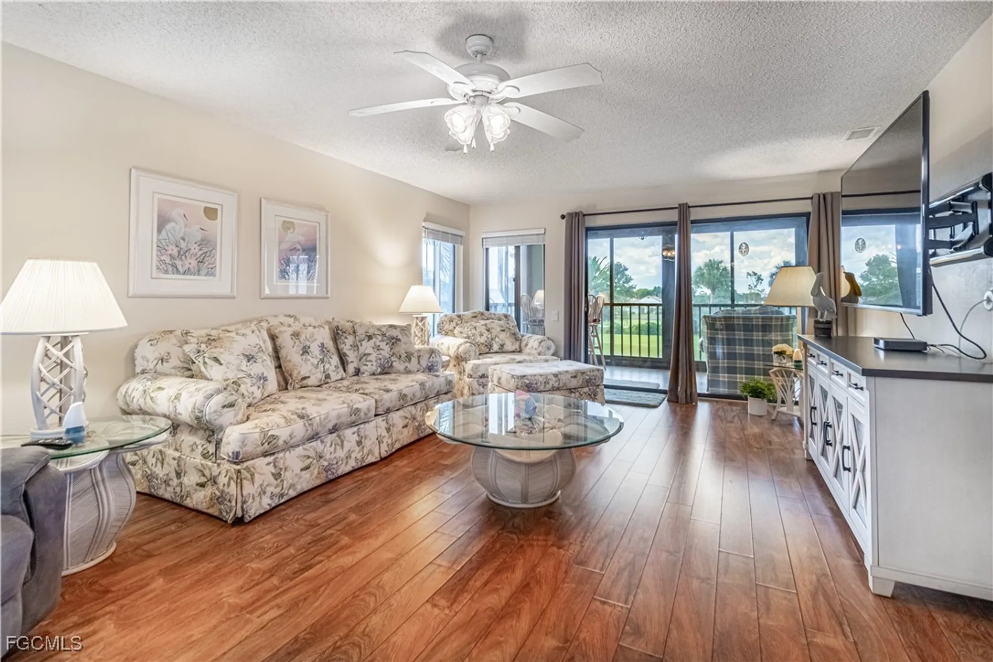 Property Slideshow image 5 of 36 | 7402 lake breeze dr 212, Fort Myers, FL, 33907