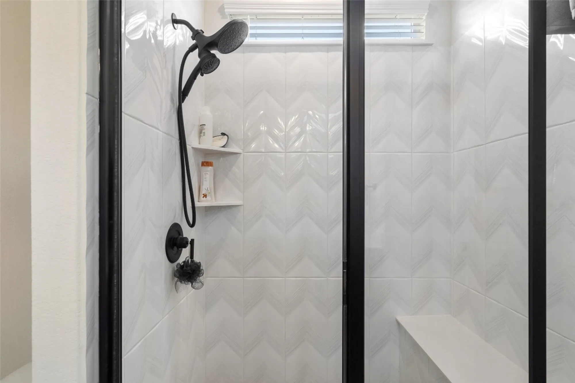 Property Slideshow image 26 of 38 | 902 saratoga ln, Georgetown, TX, 78633