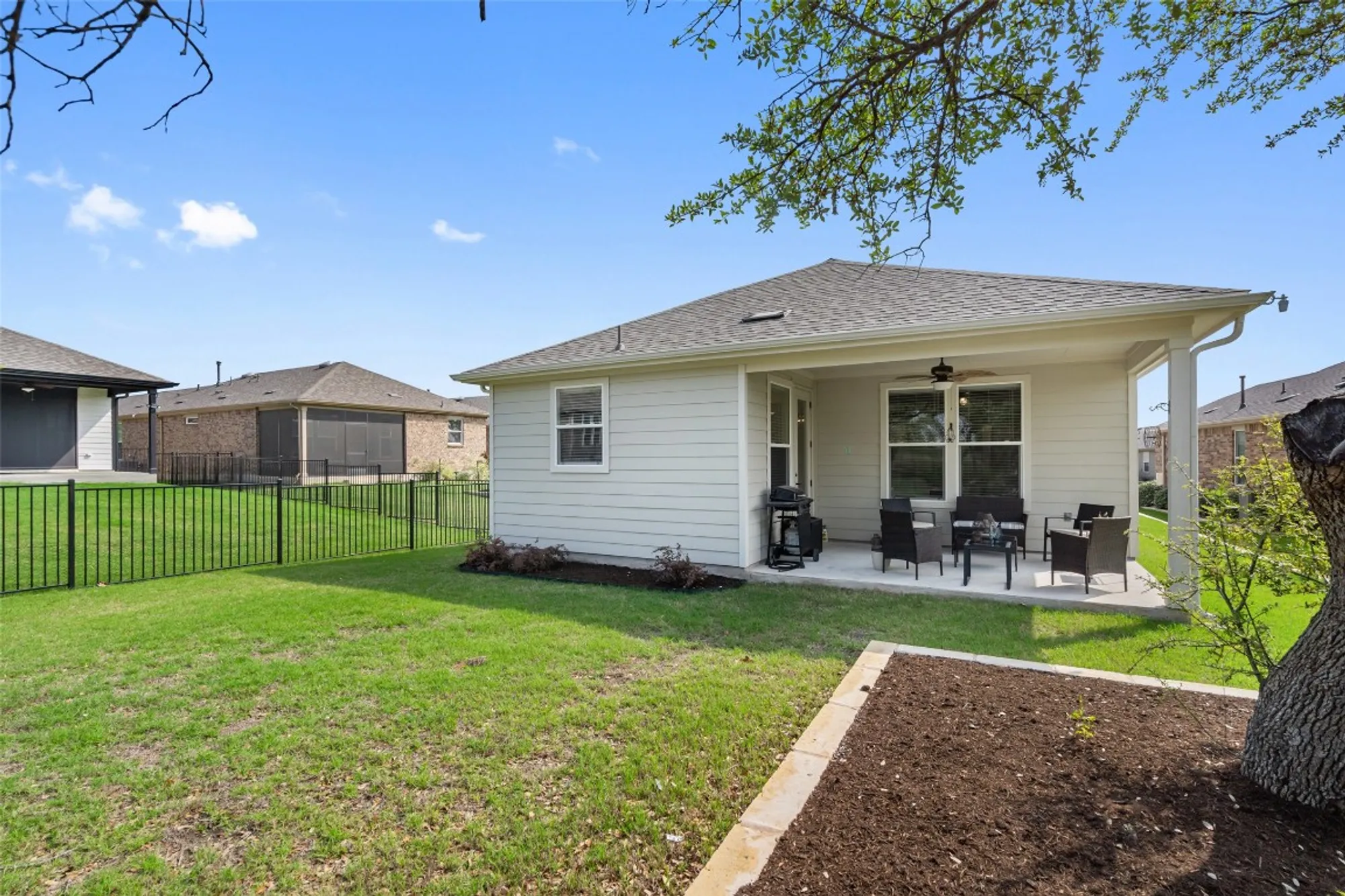 Property Slideshow image 34 of 38 | 902 saratoga ln, Georgetown, TX, 78633