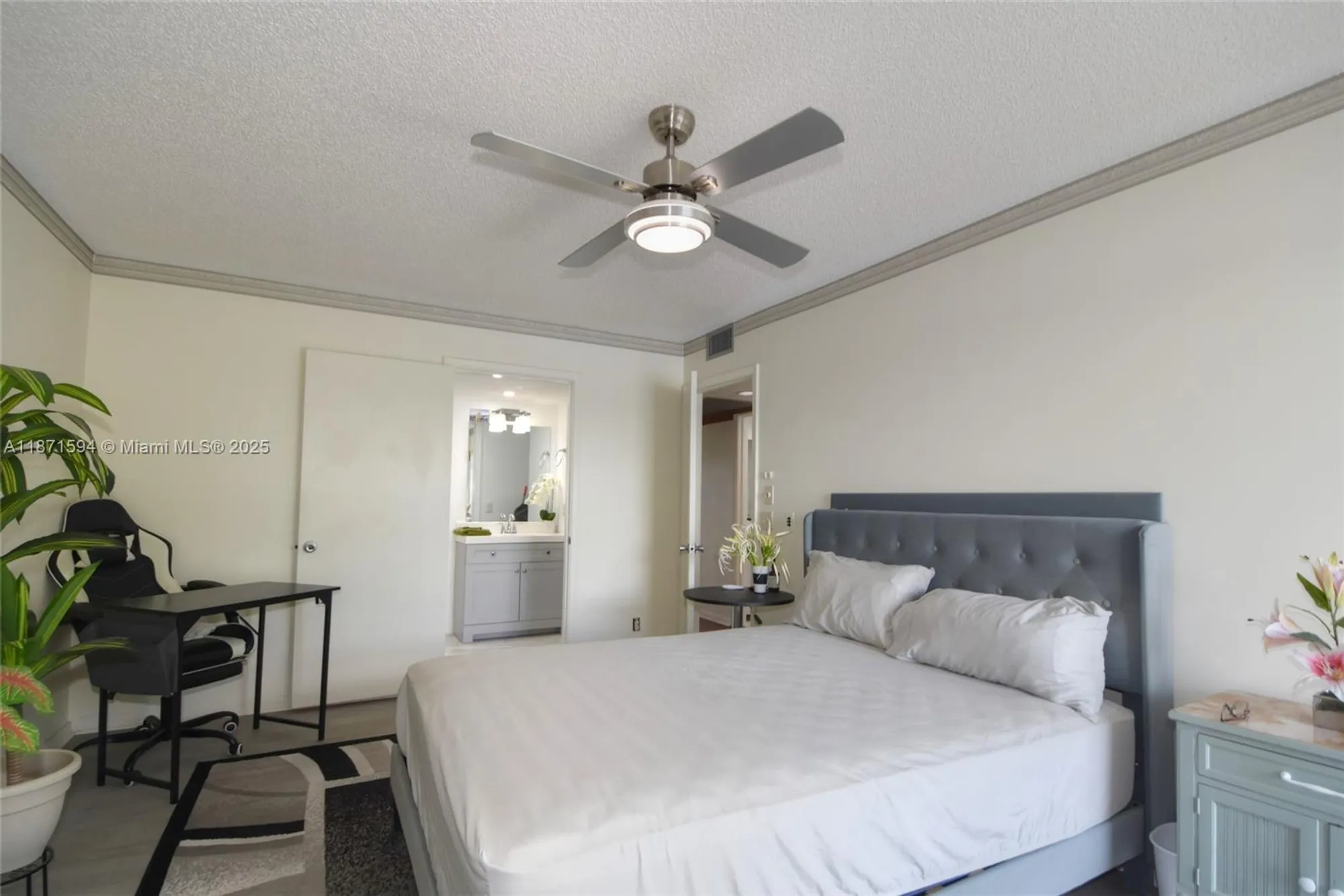 Property Slideshow image 12 of 26 | 1401 sw 134th way 402c, Pembroke Pines, FL, 33027