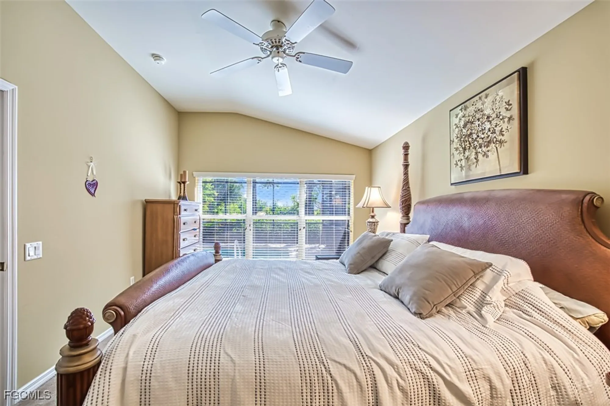 Property Slideshow image 29 of 50 | 10053 oakhurst way, Fort Myers, FL, 33913