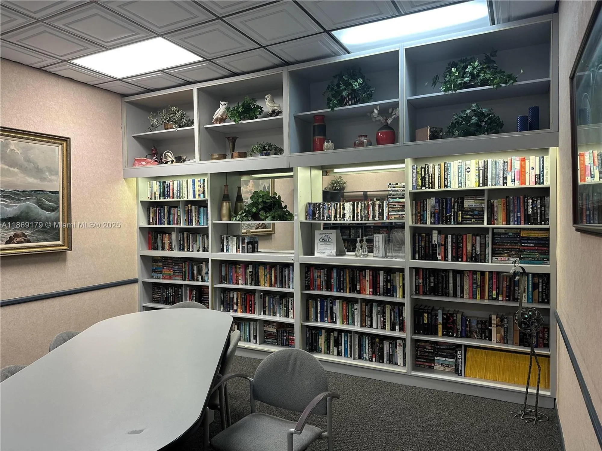 Property Slideshow image 28 of 34 | 1100 colony point cir 215, Pembroke Pines, FL, 33026