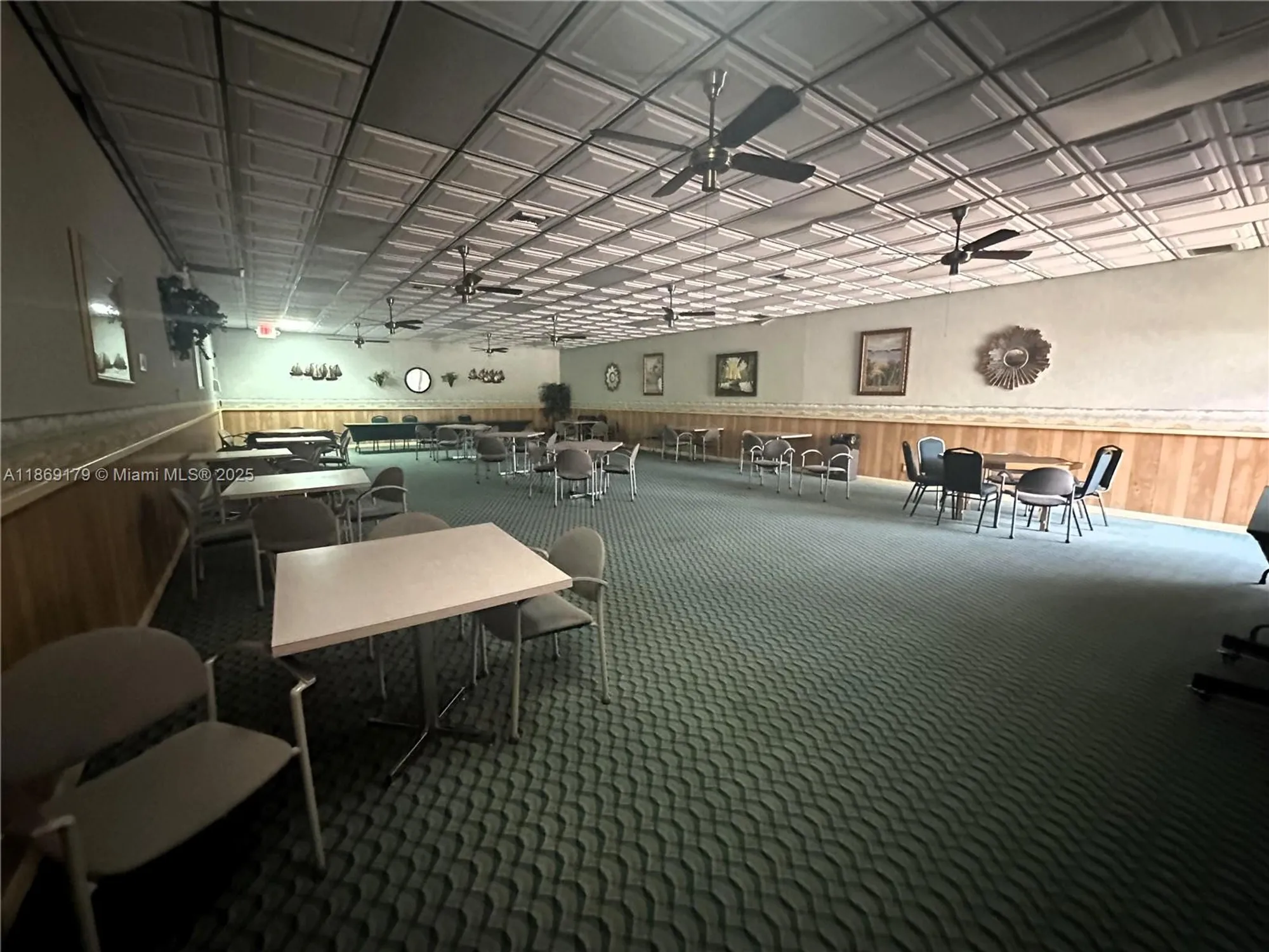 Property Slideshow image 31 of 34 | 1100 colony point cir 215, Pembroke Pines, FL, 33026