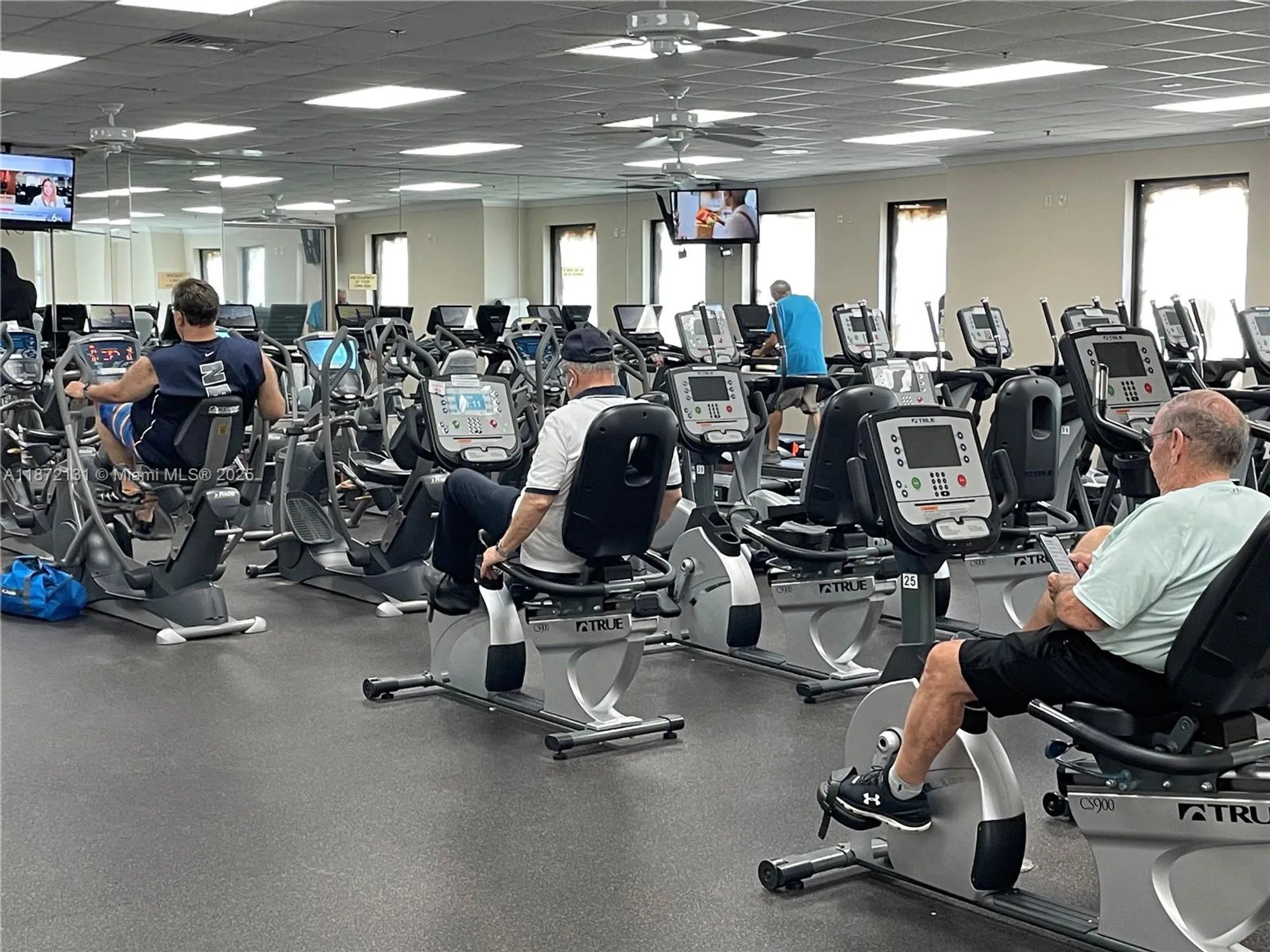 Property Slideshow image 23 of 43 | 3033 berkshire b # 3033, Deerfield Beach, FL, 33442