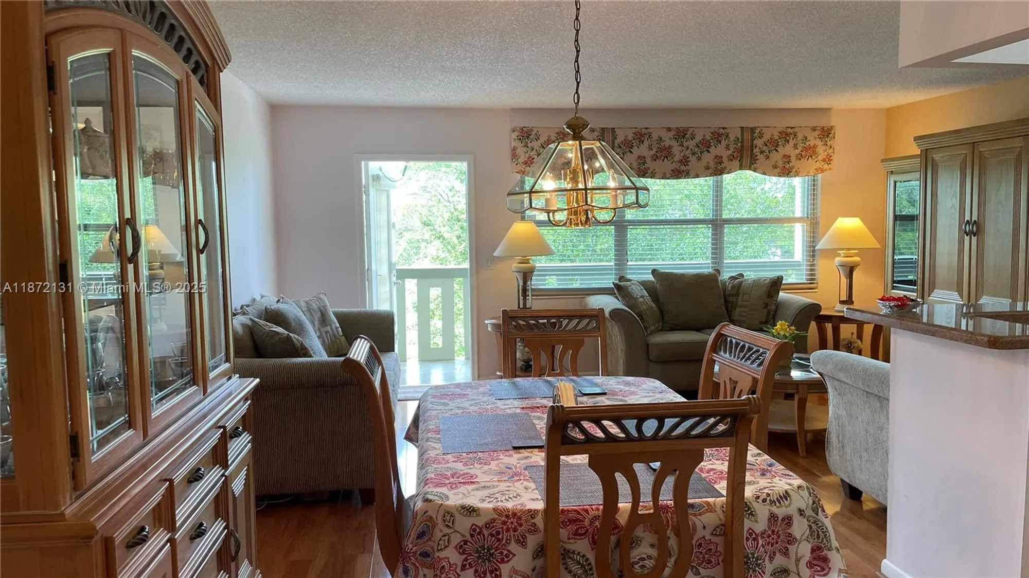 Property Slideshow image 5 of 43 | 3033 berkshire b # 3033, Deerfield Beach, FL, 33442