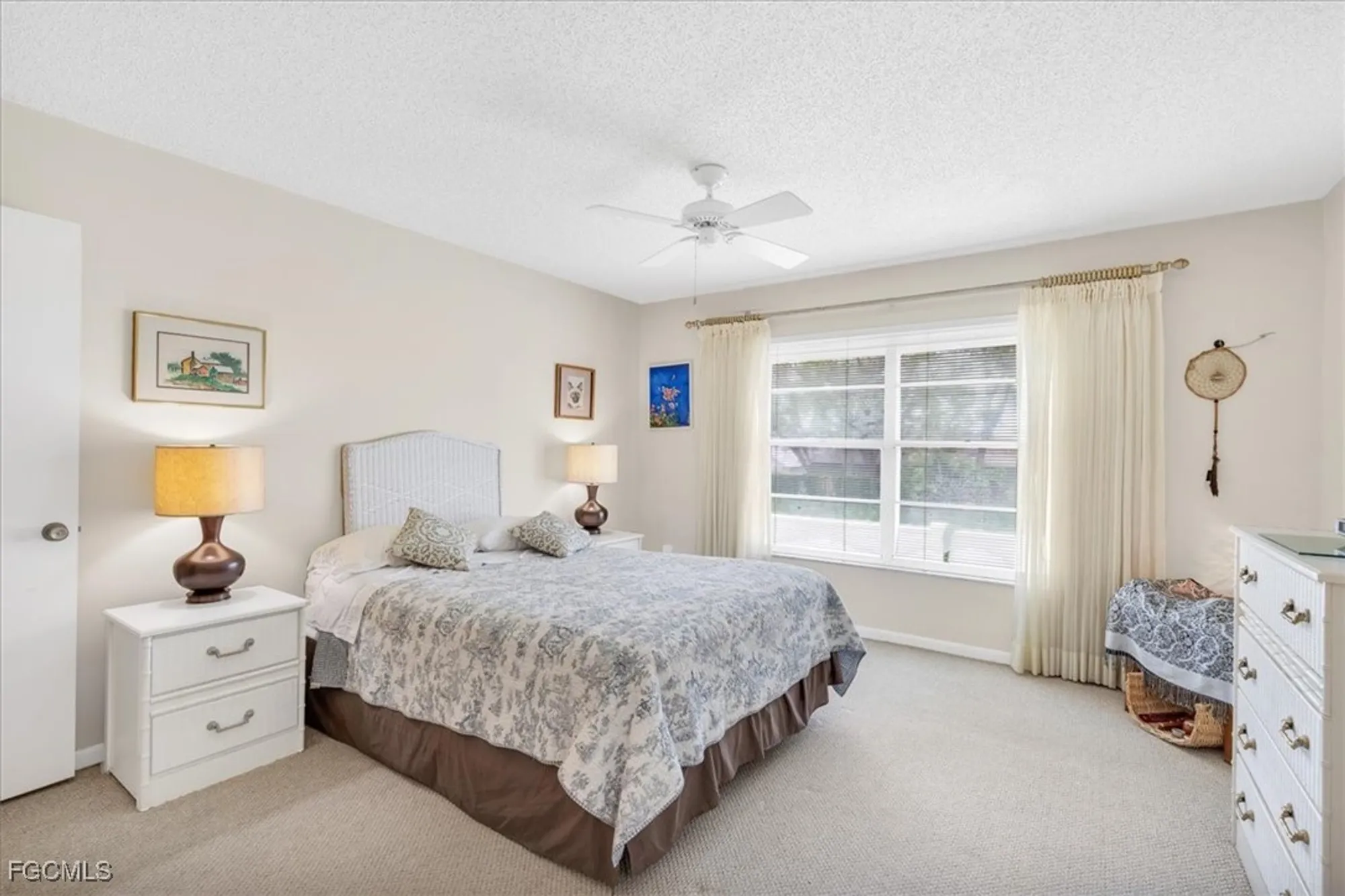 Property Slideshow image 18 of 35 | 1376 s brandywine cir apt 4, Fort Myers, FL, 33919