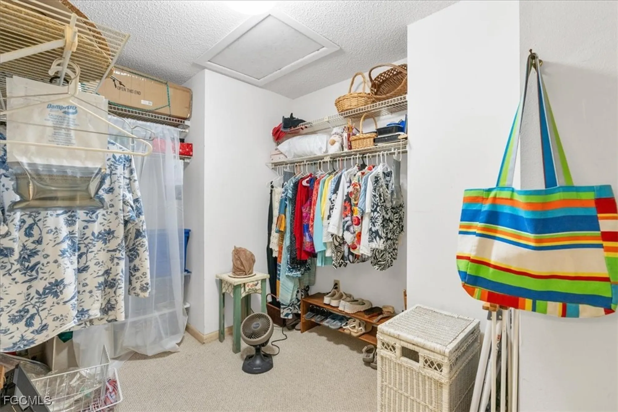 Property Slideshow image 19 of 35 | 1376 s brandywine cir apt 4, Fort Myers, FL, 33919