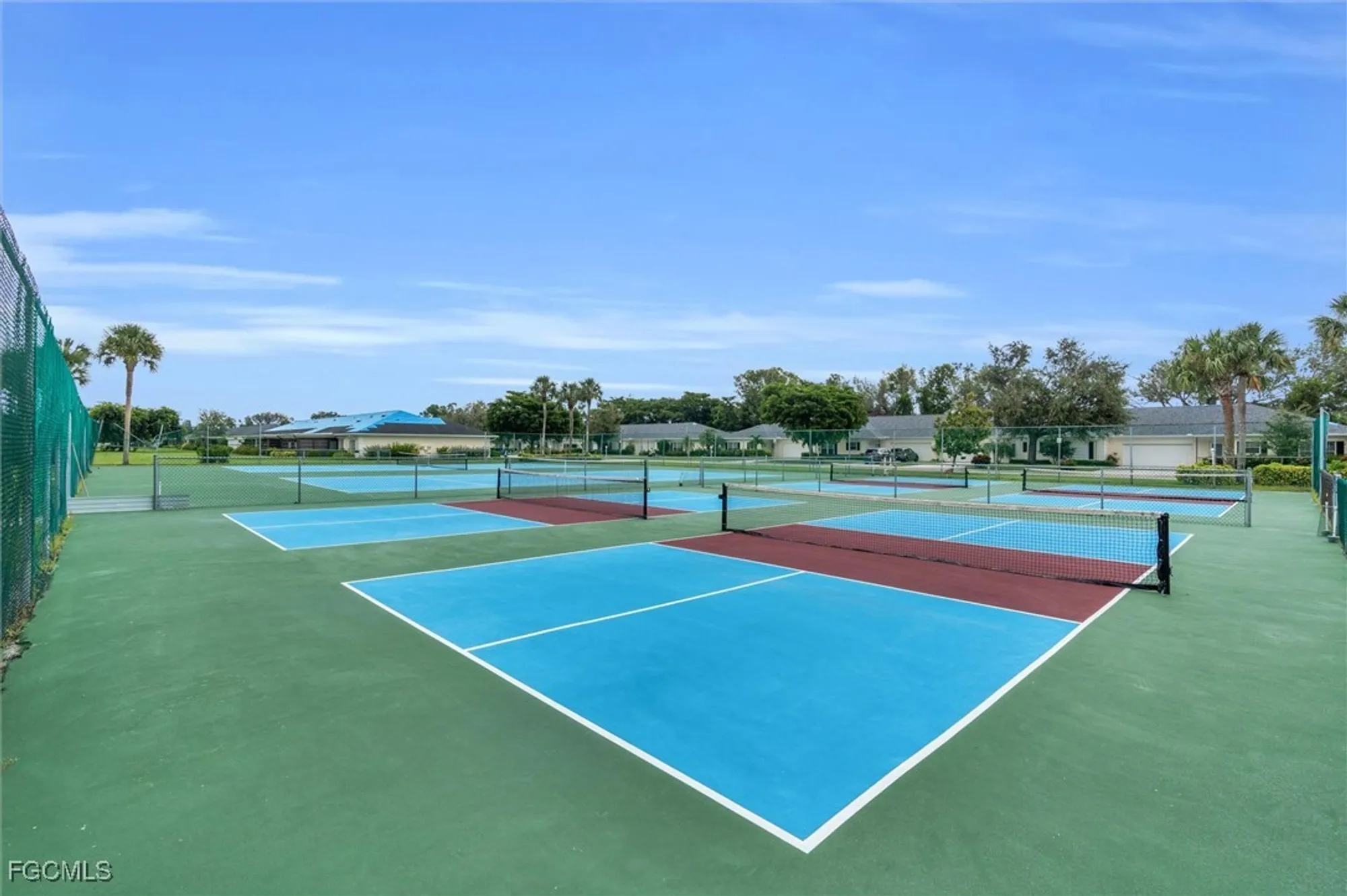 Property Slideshow image 26 of 35 | 1376 s brandywine cir apt 4, Fort Myers, FL, 33919