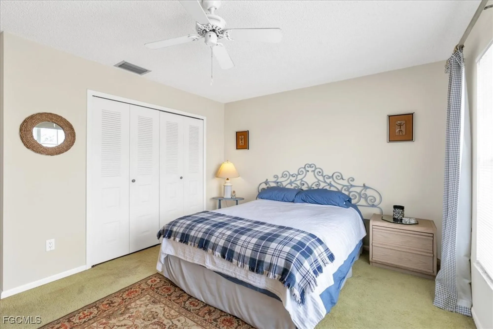 Property Slideshow image 23 of 35 | 1376 s brandywine cir apt 4, Fort Myers, FL, 33919