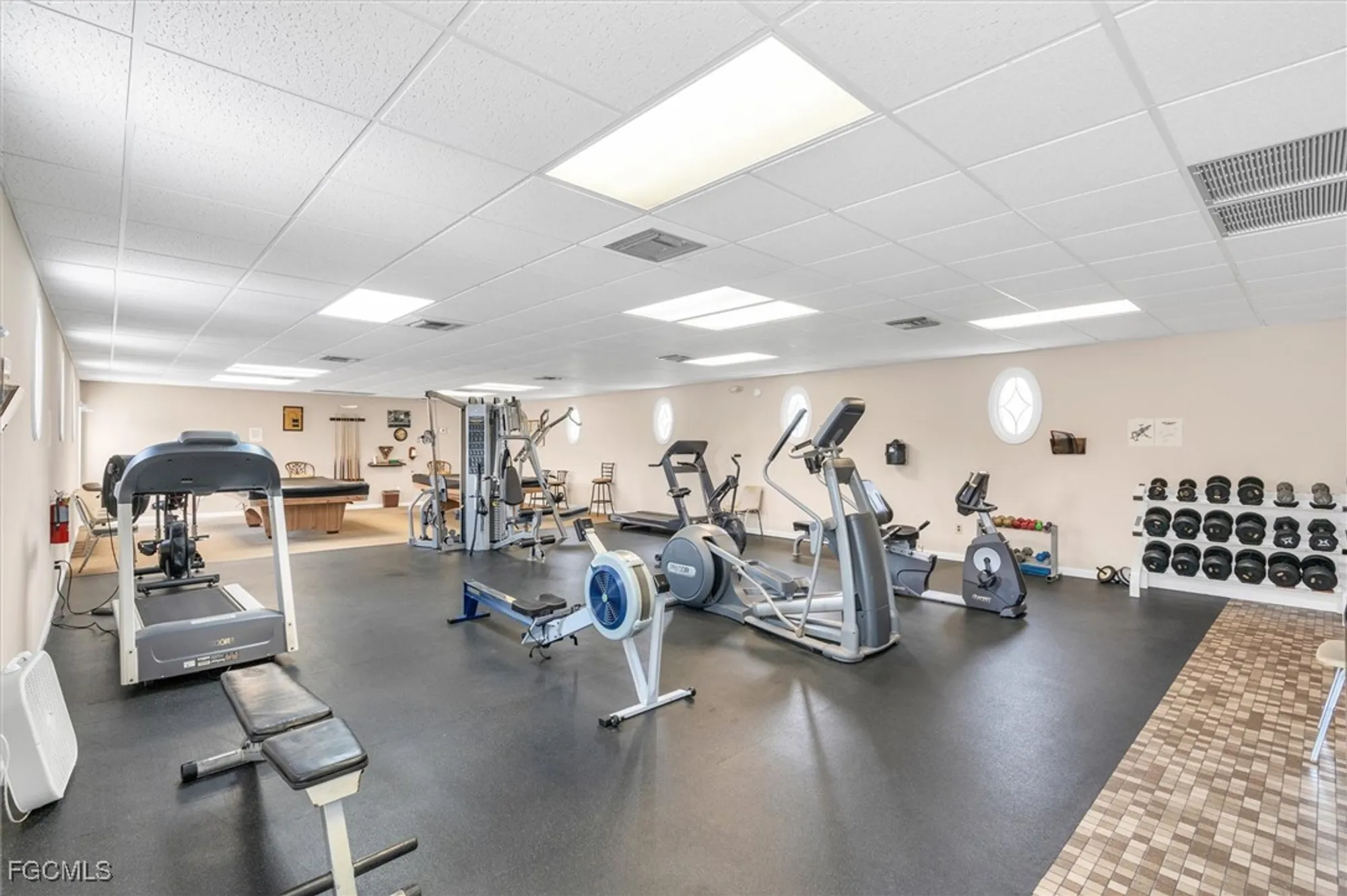 Property Slideshow image 31 of 35 | 1376 s brandywine cir apt 4, Fort Myers, FL, 33919