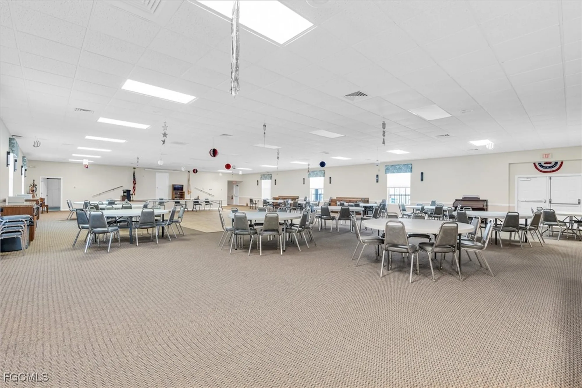 Property Slideshow image 33 of 35 | 1376 s brandywine cir apt 4, Fort Myers, FL, 33919