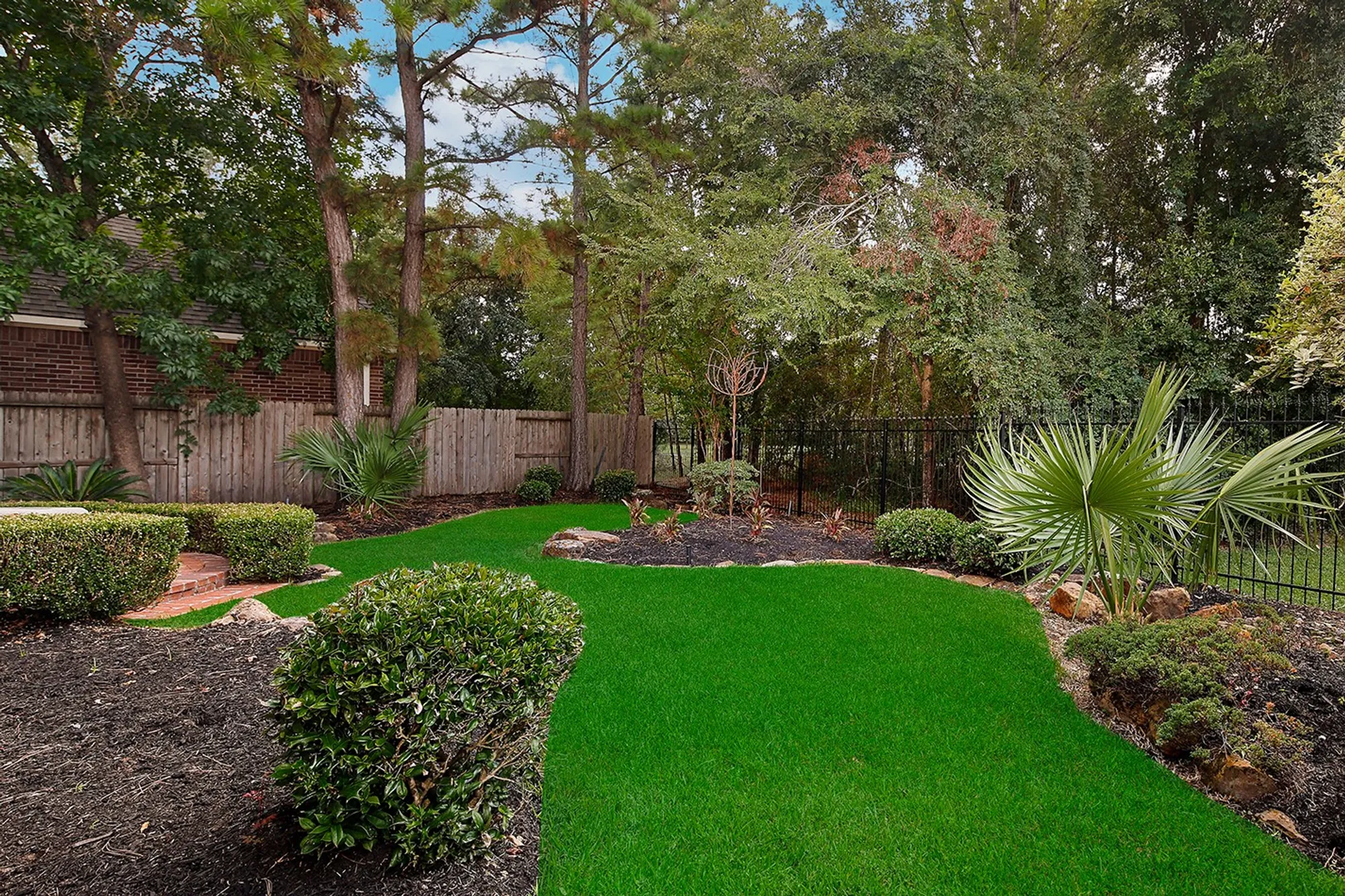 Property Slideshow image 37 of 47 | 7 sovereign way, Conroe, TX, 77384