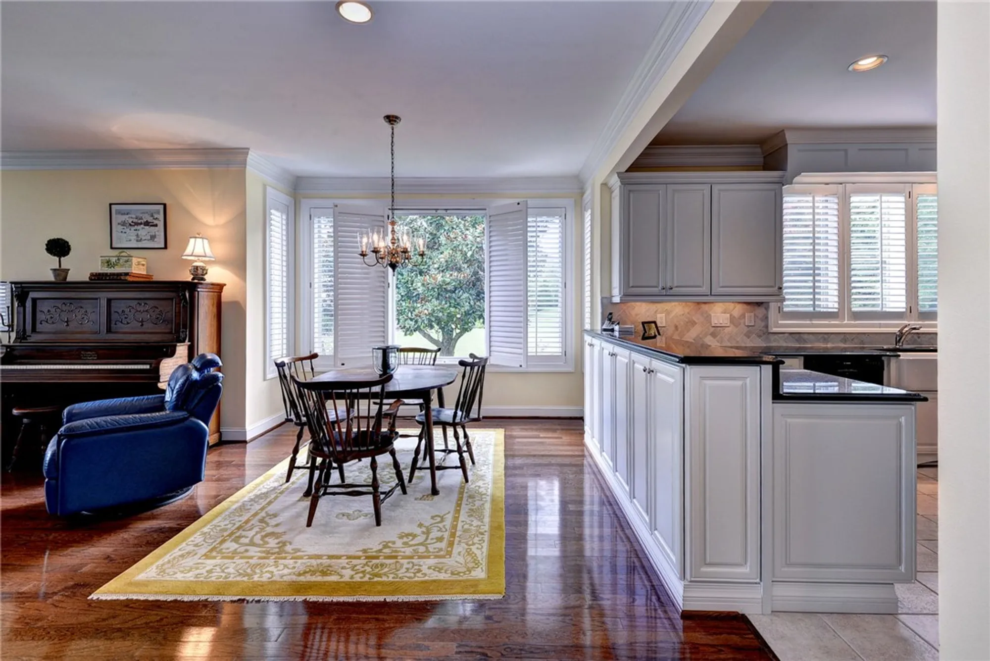 Property Slideshow image 14 of 42 | 215 rivers edge, Williamsburg, VA, 23185