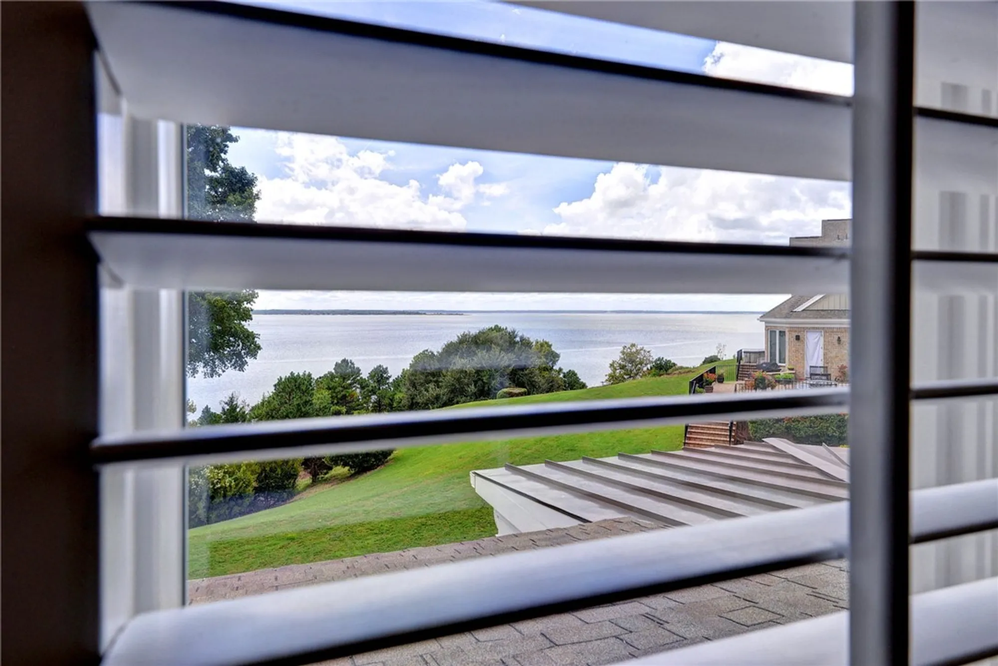 Property Slideshow image 29 of 42 | 215 rivers edge, Williamsburg, VA, 23185