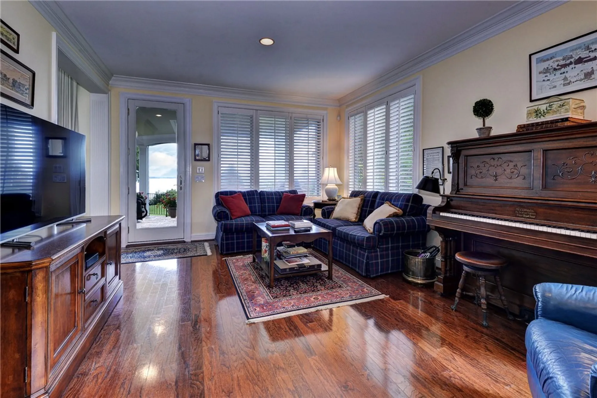 Property Slideshow image 21 of 42 | 215 rivers edge, Williamsburg, VA, 23185