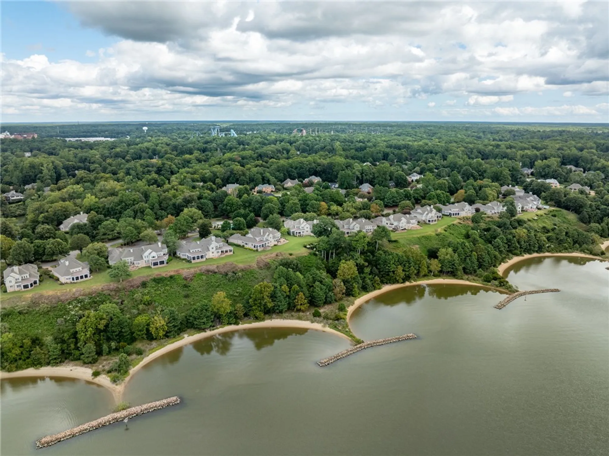 Property Slideshow image 40 of 42 | 215 rivers edge, Williamsburg, VA, 23185