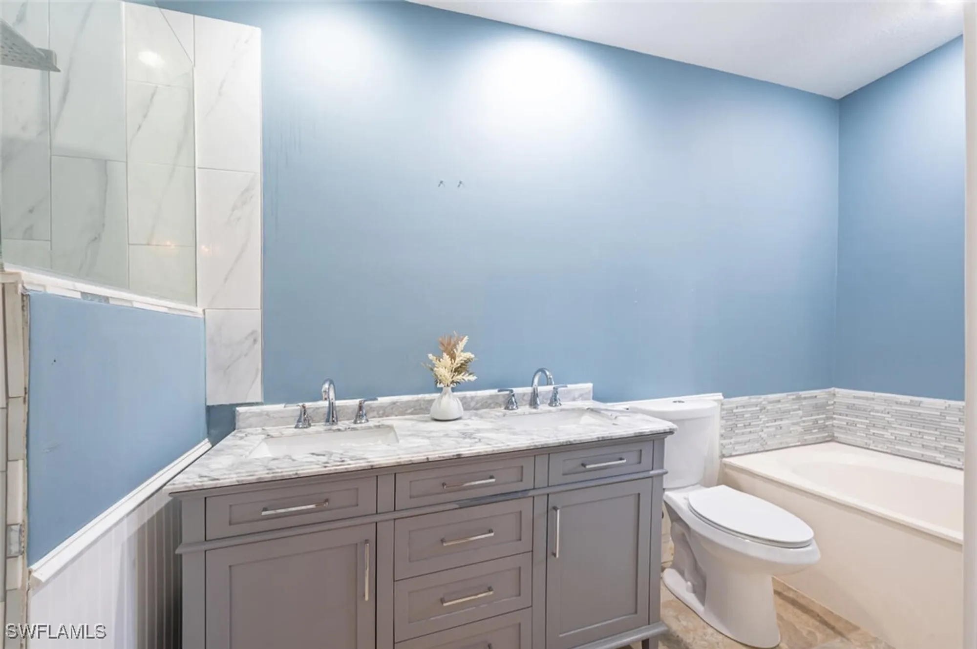 Property Slideshow image 24 of 50 | 15586 latitude dr, Bonita Springs, FL, 34135