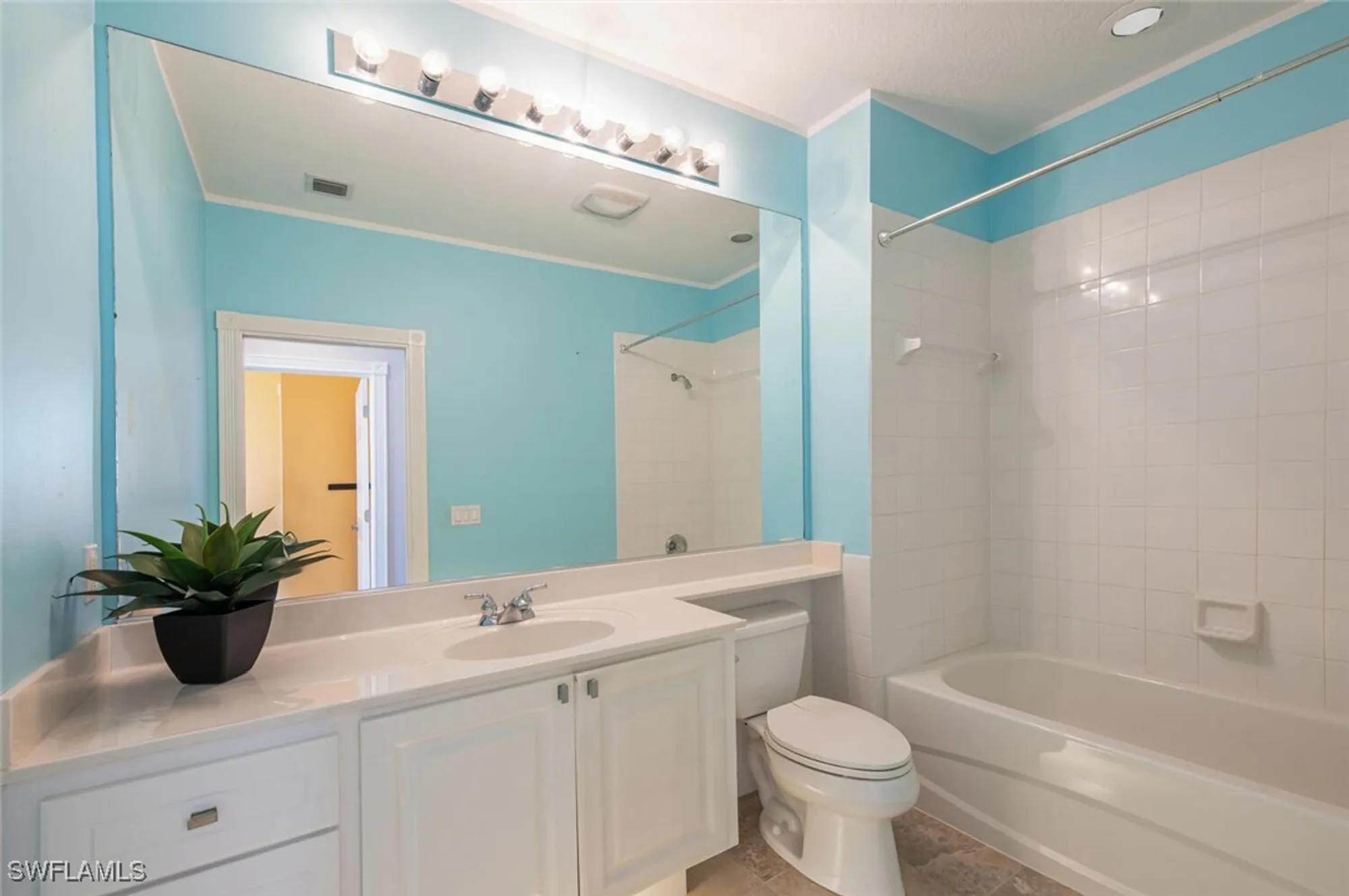 Property Slideshow image 32 of 50 | 15586 latitude dr, Bonita Springs, FL, 34135