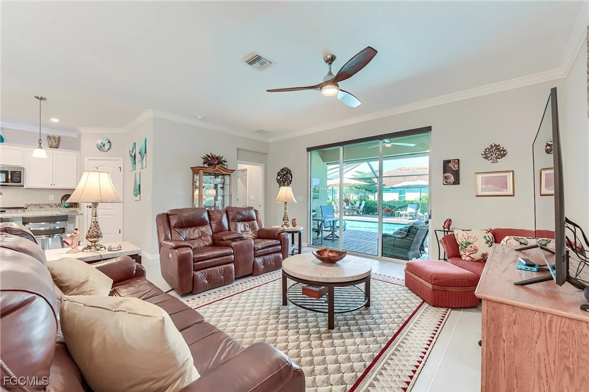 Property Slideshow image 14 of 50 | 10304 livorno dr, Fort Myers, FL, 33913