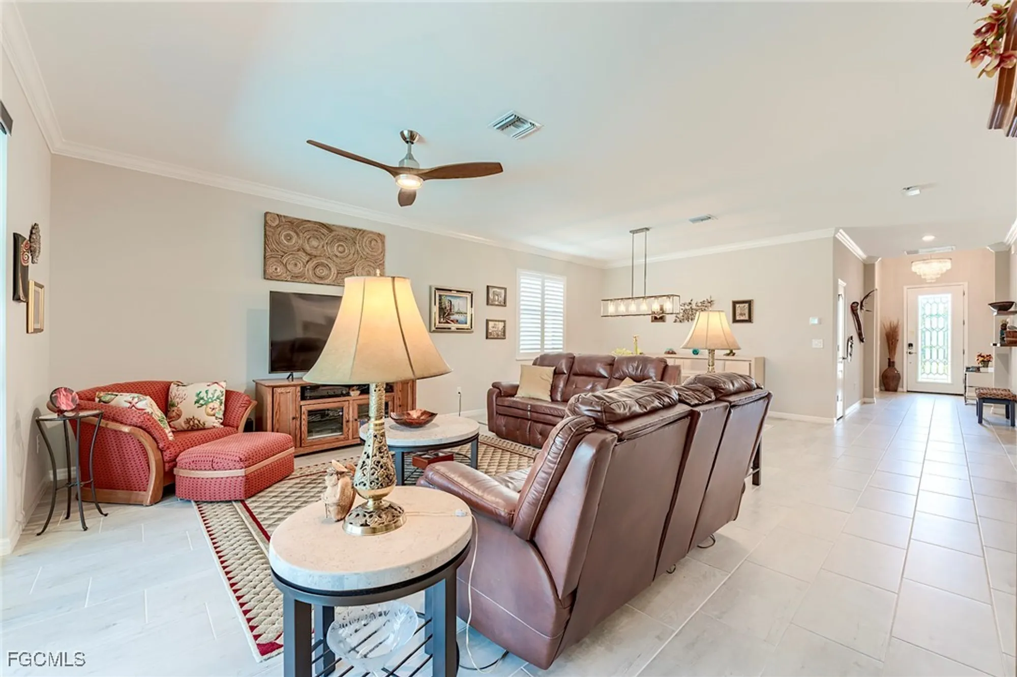 Property Slideshow image 13 of 50 | 10304 livorno dr, Fort Myers, FL, 33913
