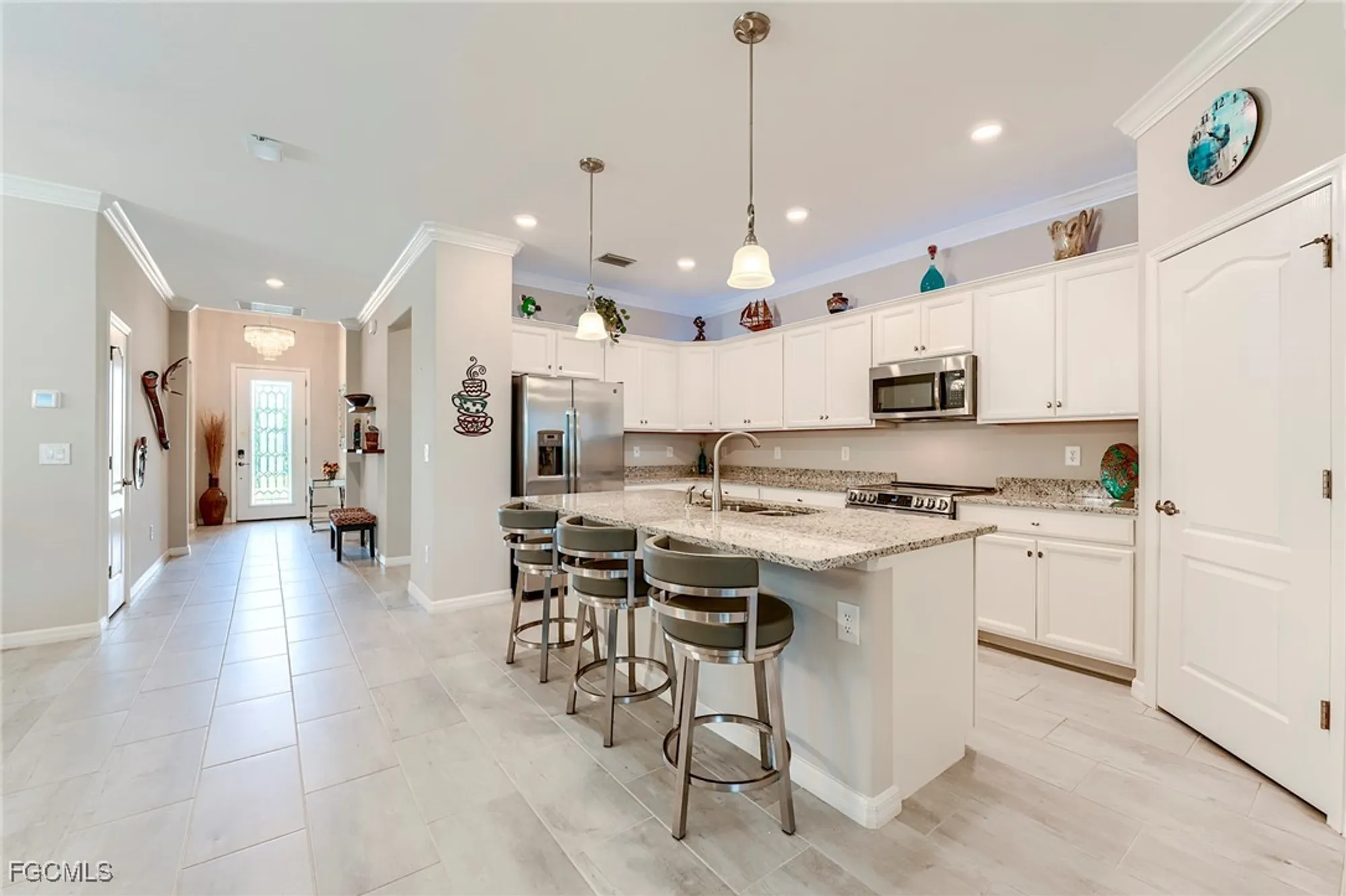 Property Slideshow image 3 of 50 | 10304 livorno dr, Fort Myers, FL, 33913