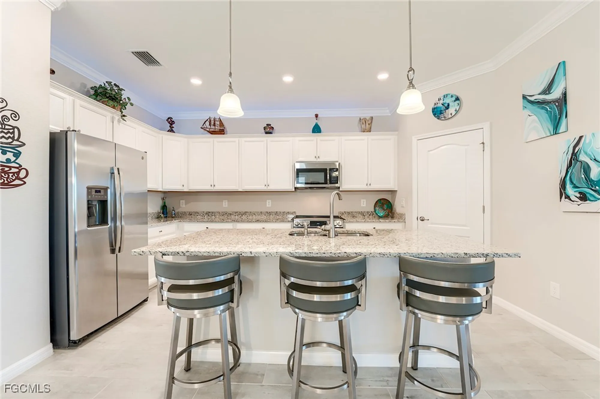 Property Slideshow image 5 of 50 | 10304 livorno dr, Fort Myers, FL, 33913