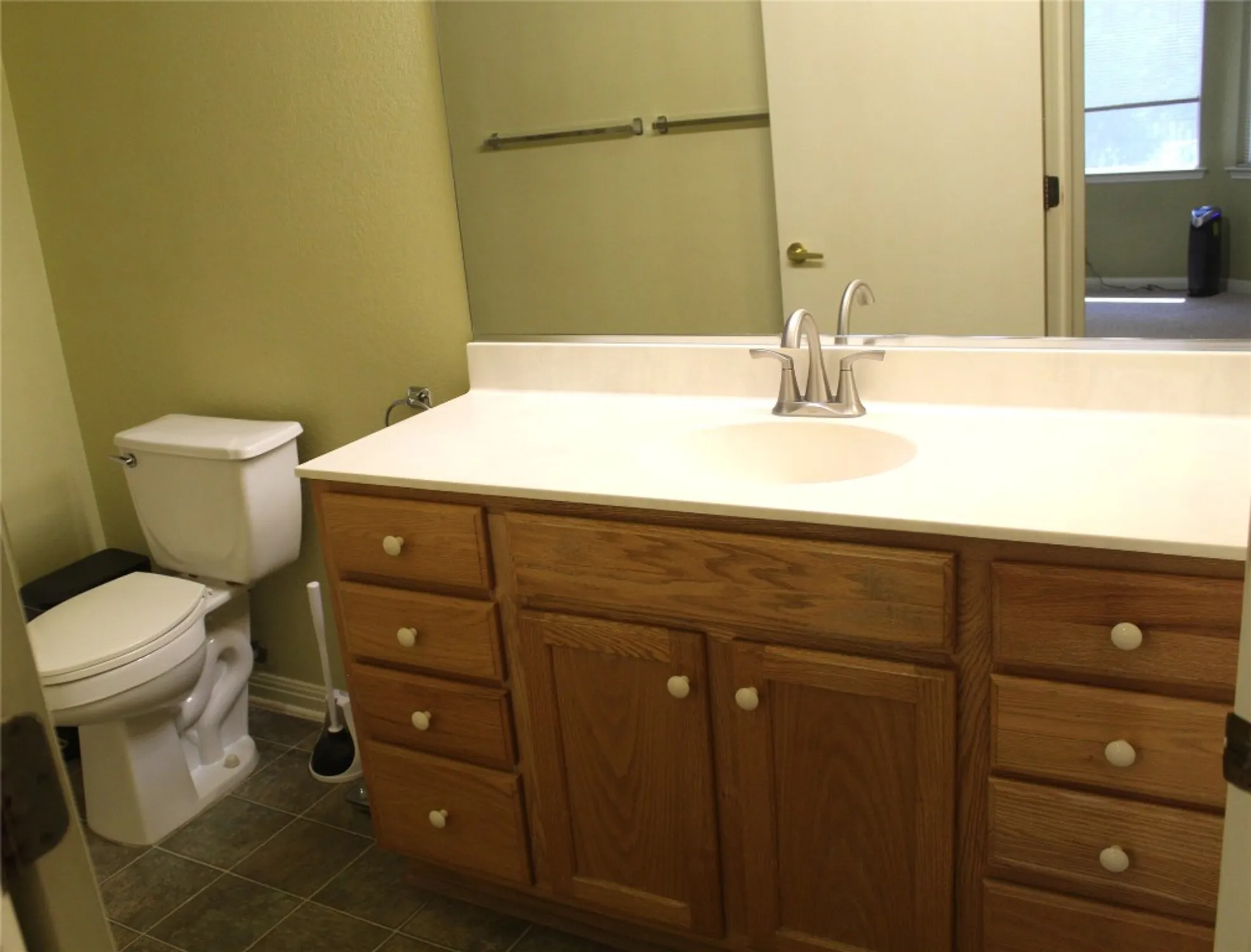 Property Slideshow image 21 of 32 | 503 dawson trl, Georgetown, TX, 78633