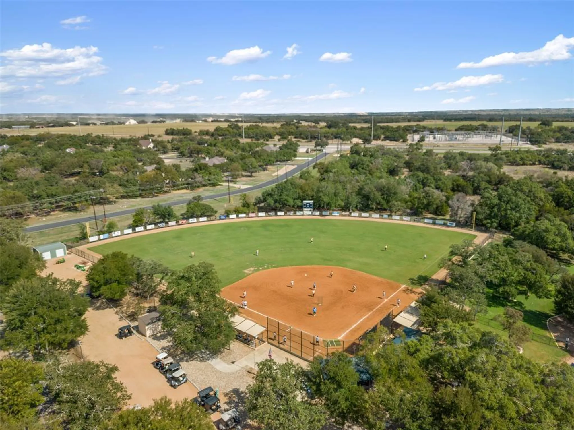 Property Slideshow image 27 of 34 | 209 summit st, Georgetown, TX, 78633