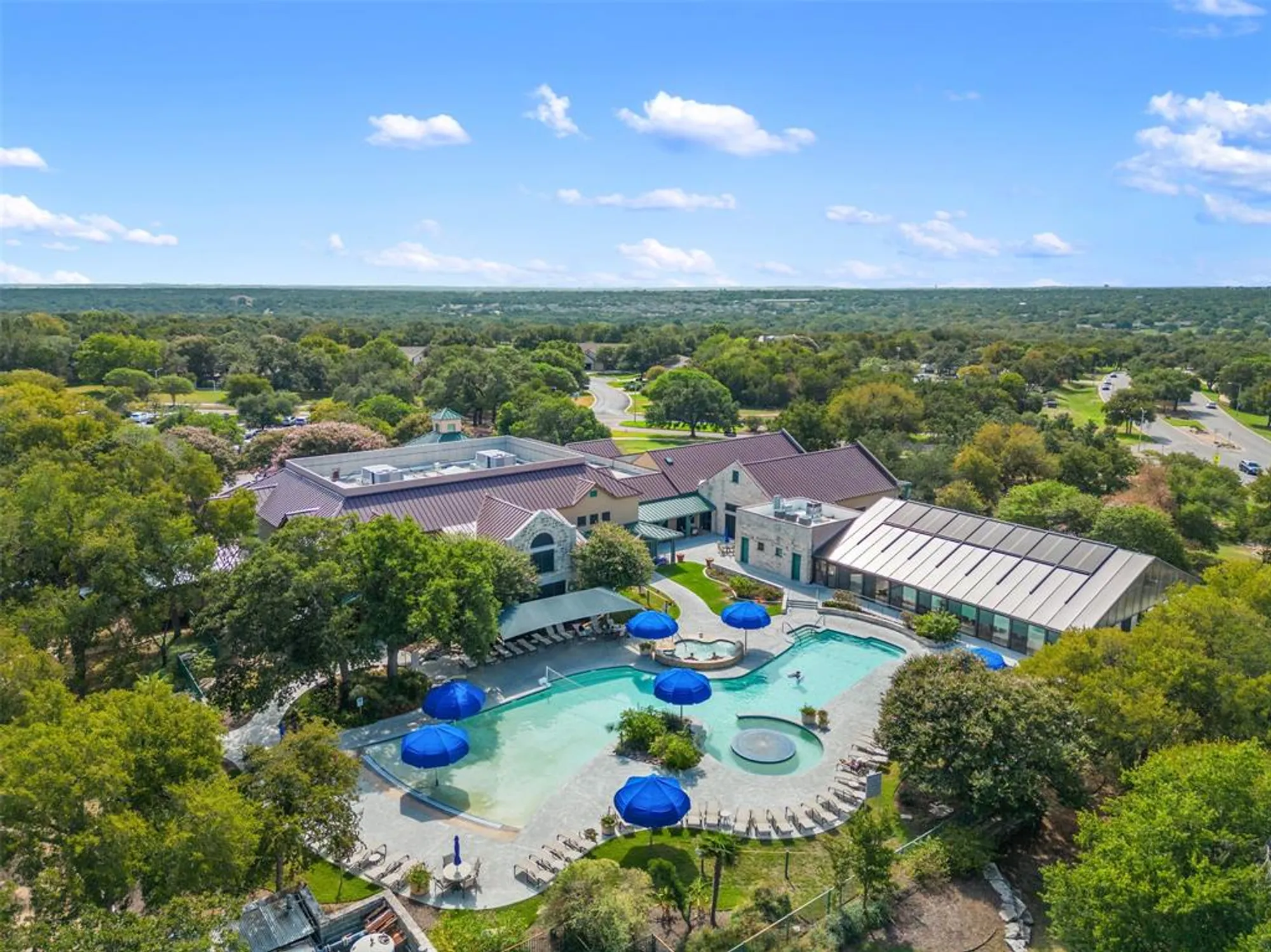 Property Slideshow image 29 of 34 | 209 summit st, Georgetown, TX, 78633