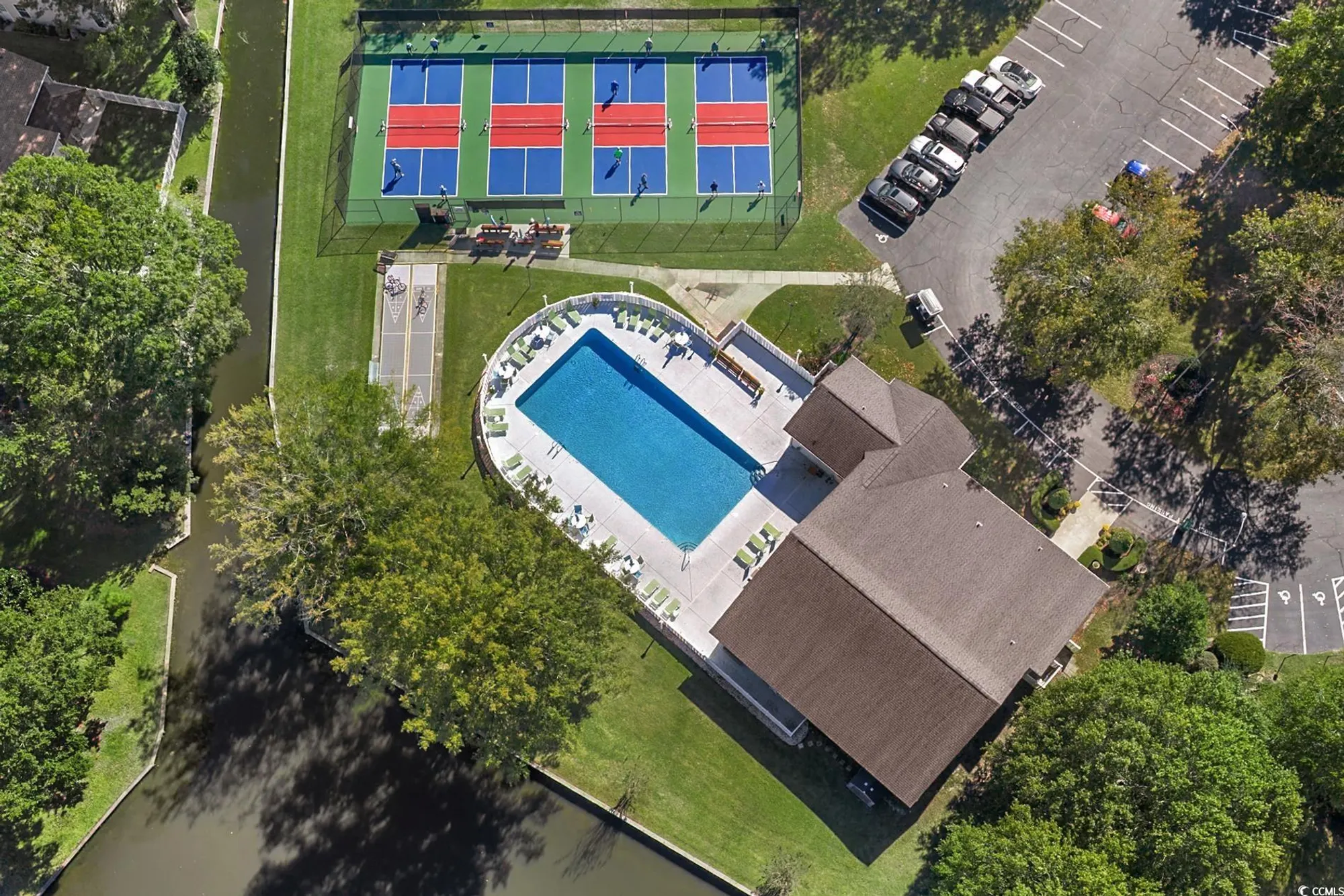 Property Slideshow image 4 of 40 | 306 mourning dove ln, Murrells Inlet, SC, 29576