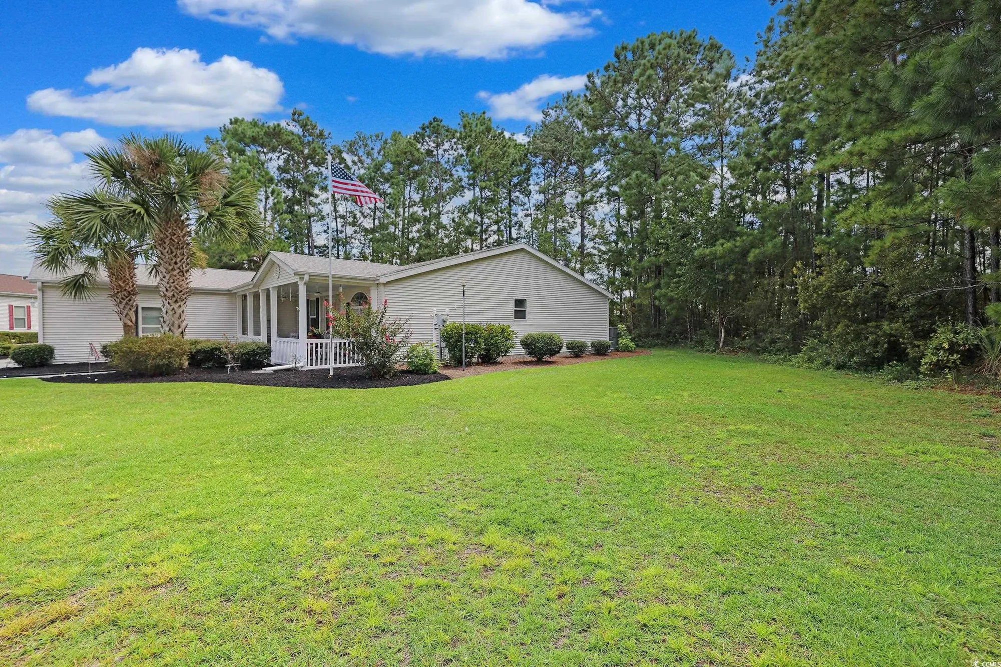 Property Slideshow image 4 of 32 | 627 woodholme dr, Conway, SC, 29526