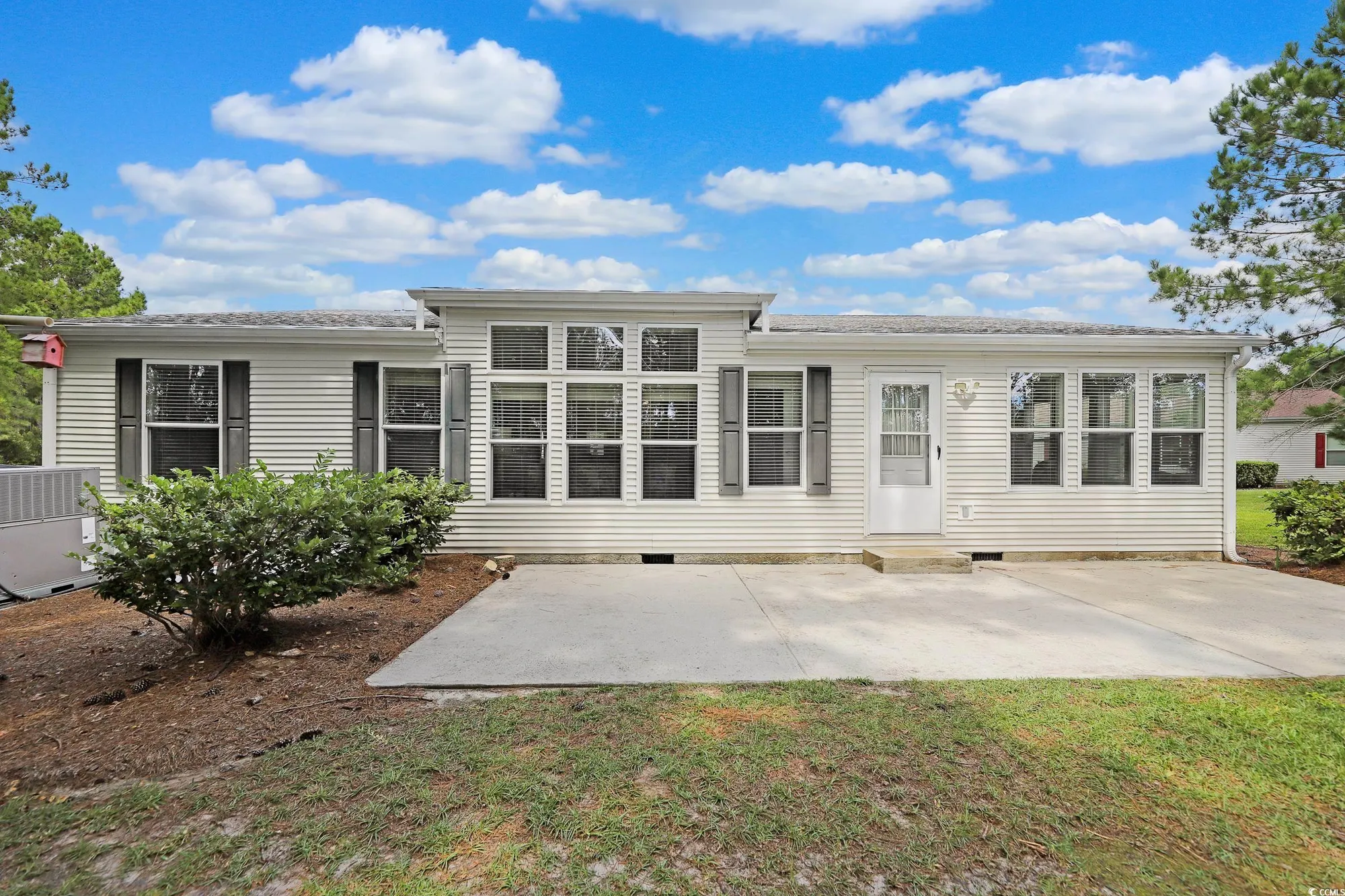 Property Slideshow image 5 of 32 | 627 woodholme dr, Conway, SC, 29526