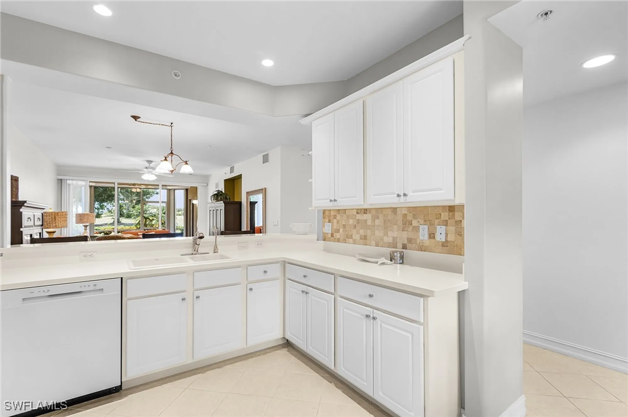 Property Slideshow image 15 of 34 | 9113 michael cir unit 7, Naples, FL, 34113