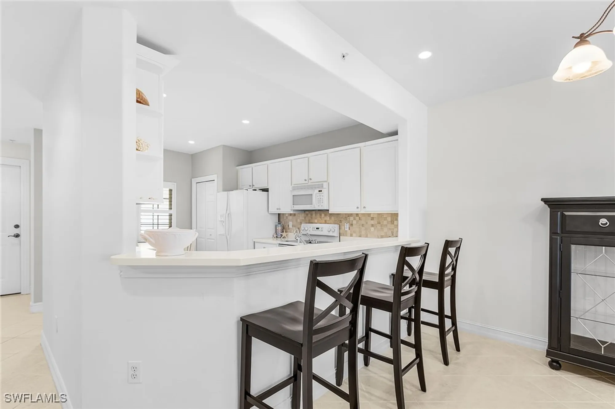 Property Slideshow image 10 of 34 | 9113 michael cir unit 7, Naples, FL, 34113