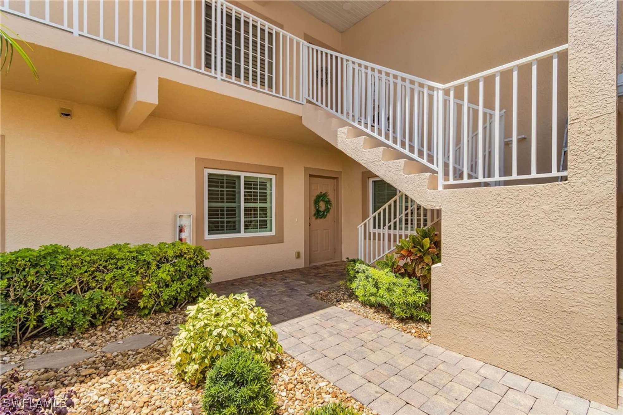 Property Slideshow image 3 of 34 | 9113 michael cir unit 7, Naples, FL, 34113