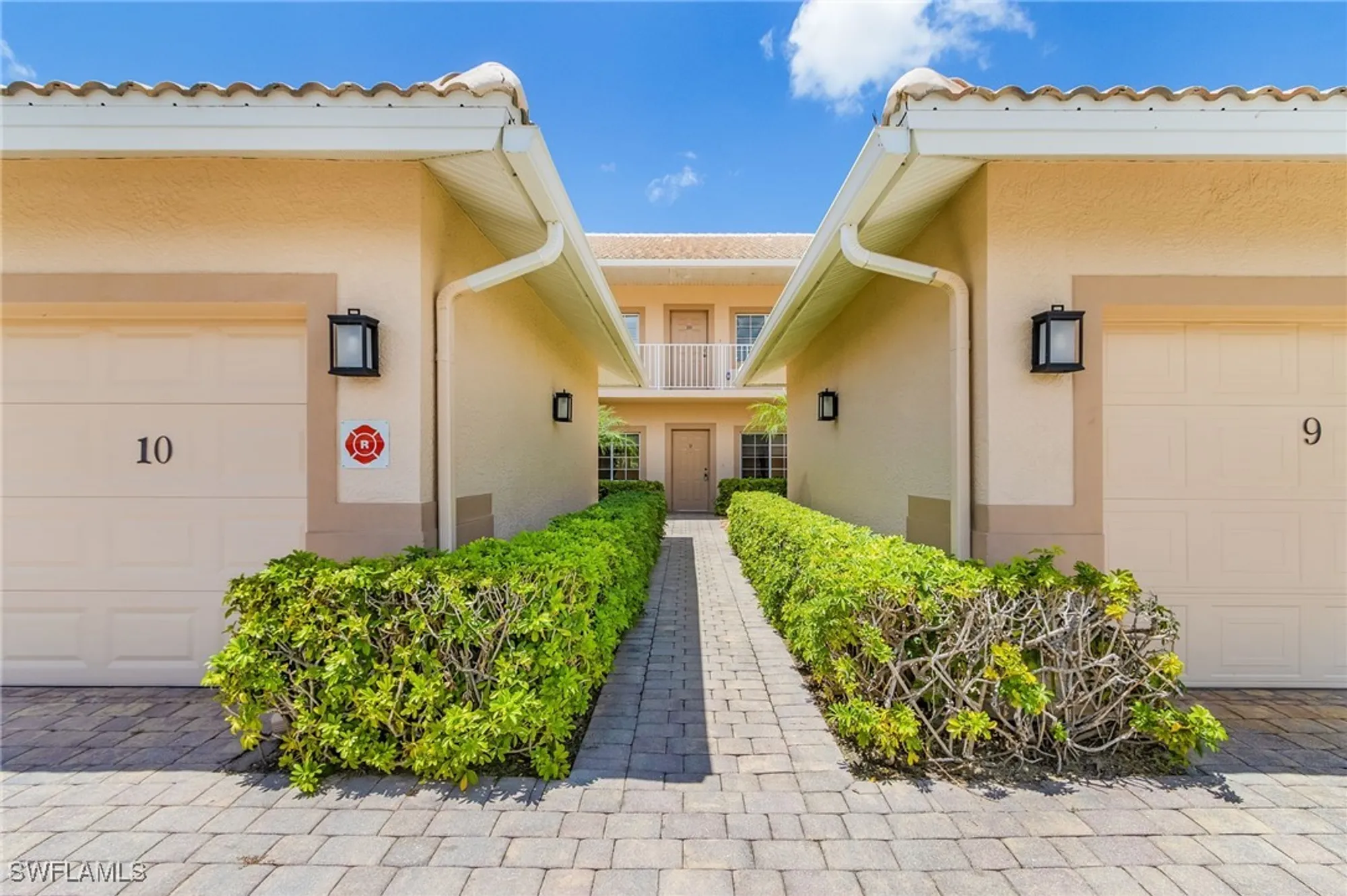 Property Slideshow image 5 of 34 | 9113 michael cir unit 7, Naples, FL, 34113